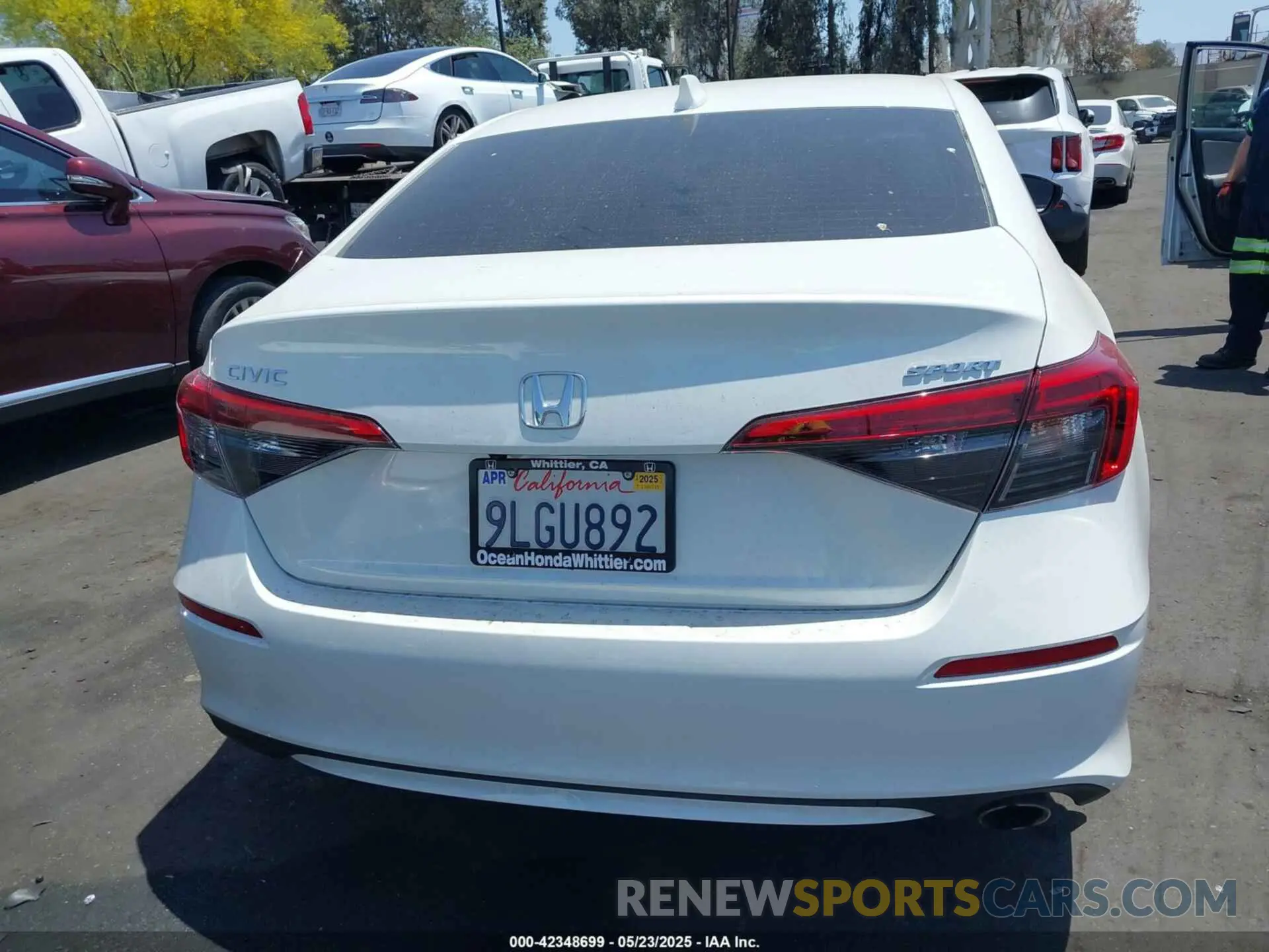 16 Photograph of a damaged car 2HGFE2F59RH542329 HONDA CIVIC 2024