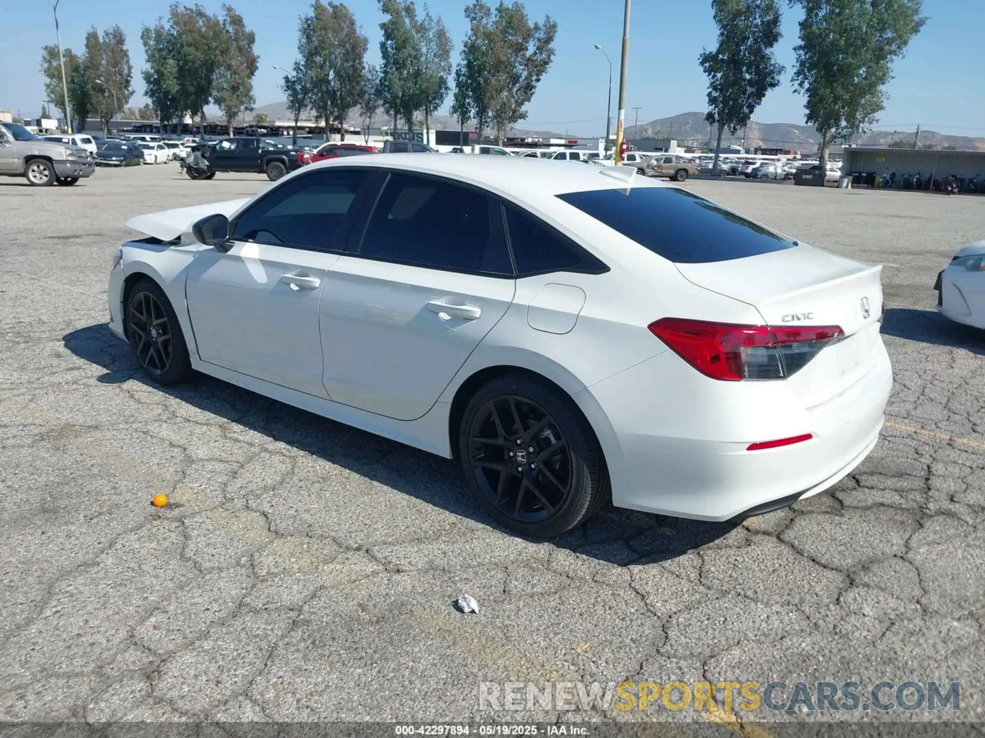 3 Фотография поврежденного автомобиля 2HGFE2F59RH554741 HONDA CIVIC 2024