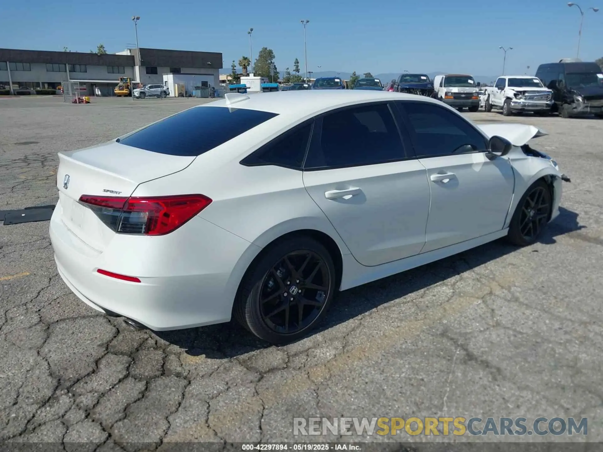4 Фотография поврежденного автомобиля 2HGFE2F59RH554741 HONDA CIVIC 2024