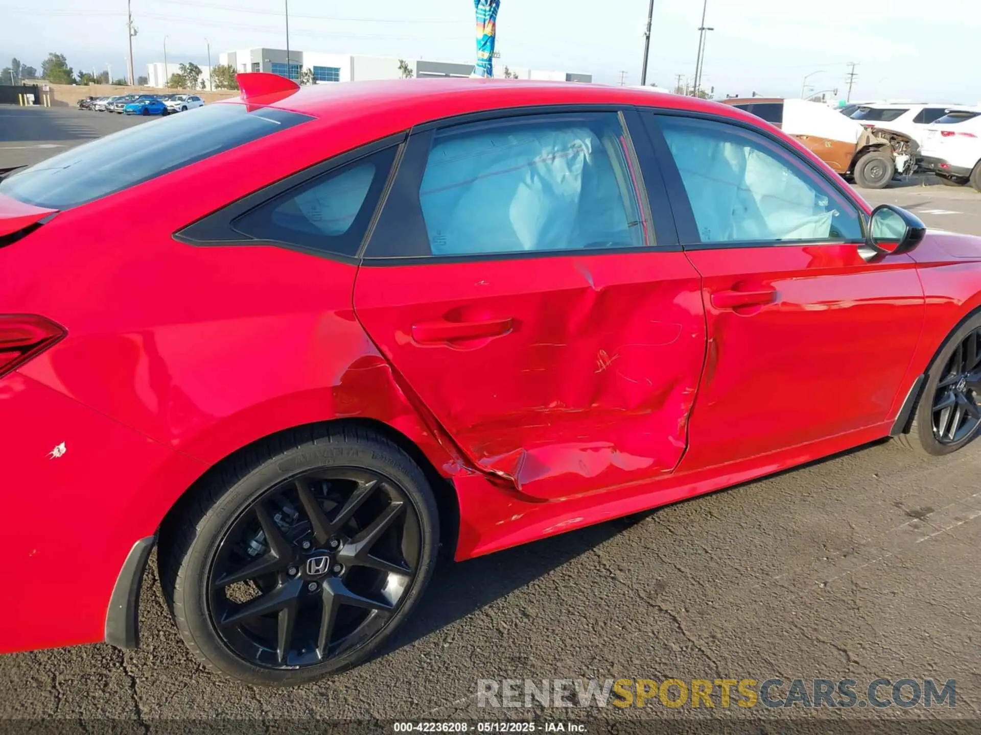 6 Photograph of a damaged car 2HGFE2F59RH572589 HONDA CIVIC 2024