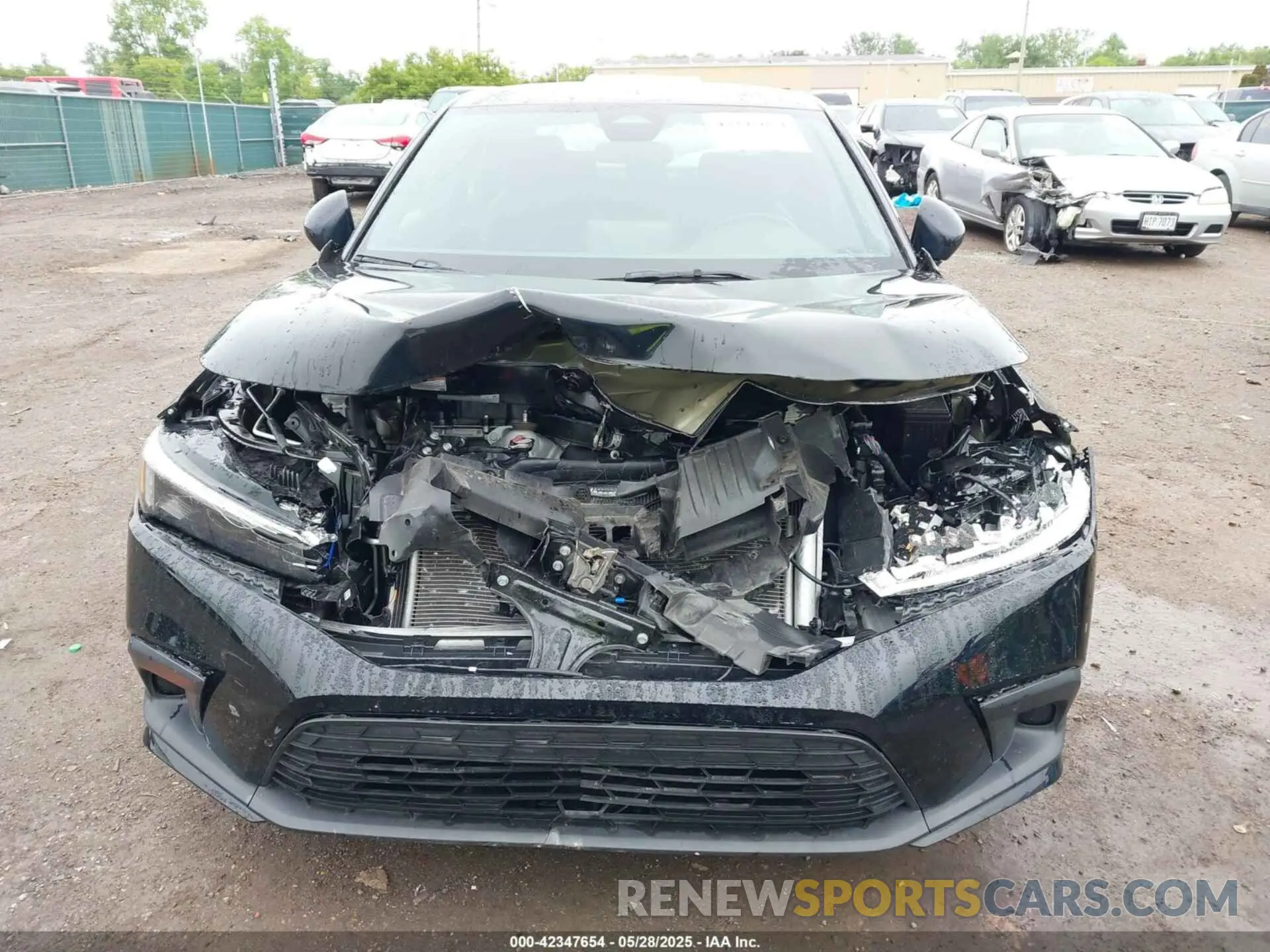 6 Photograph of a damaged car 2HGFE2F59RH582569 HONDA CIVIC 2024