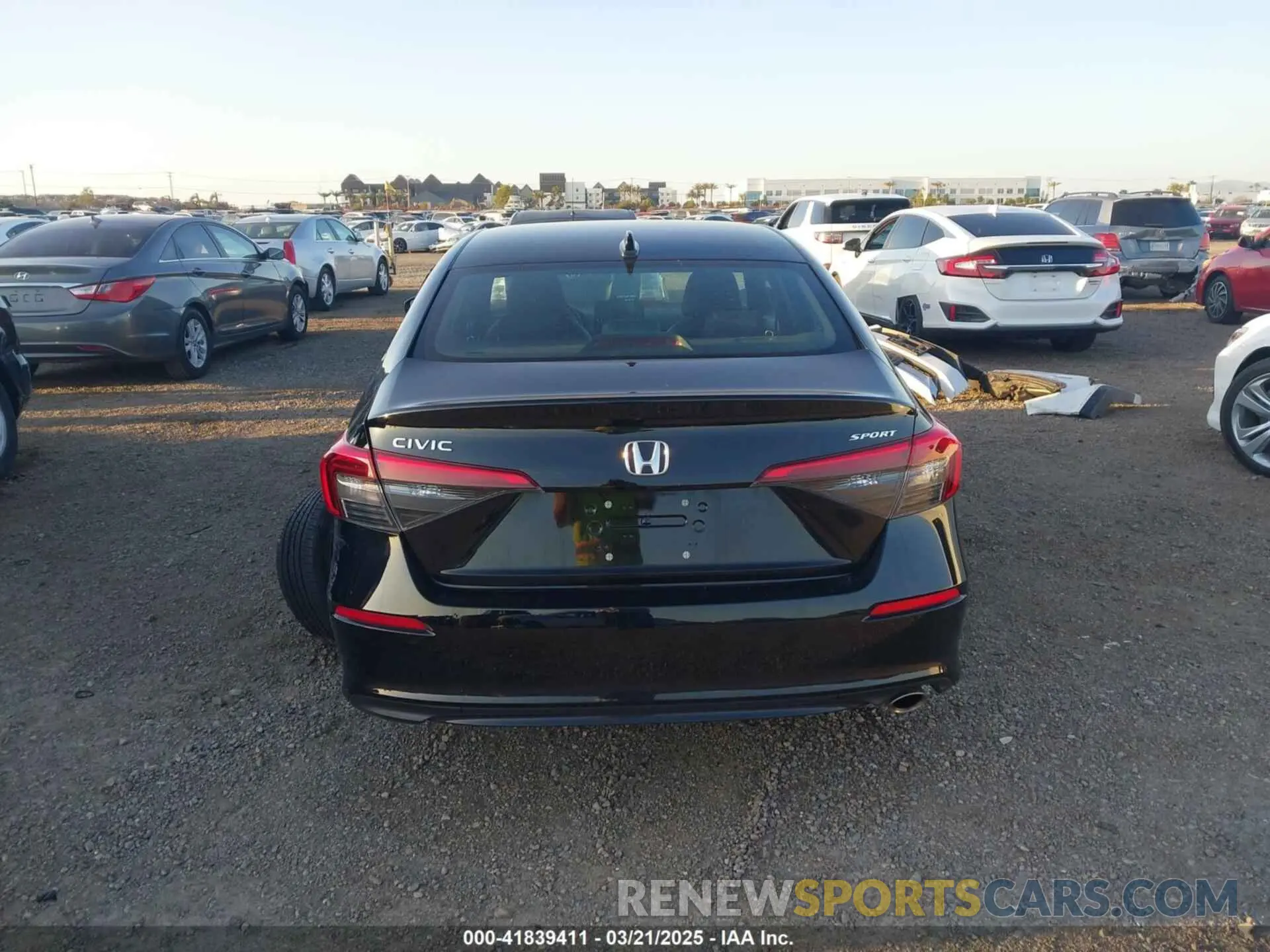 16 Photograph of a damaged car 2HGFE2F5XRH500039 HONDA CIVIC 2024