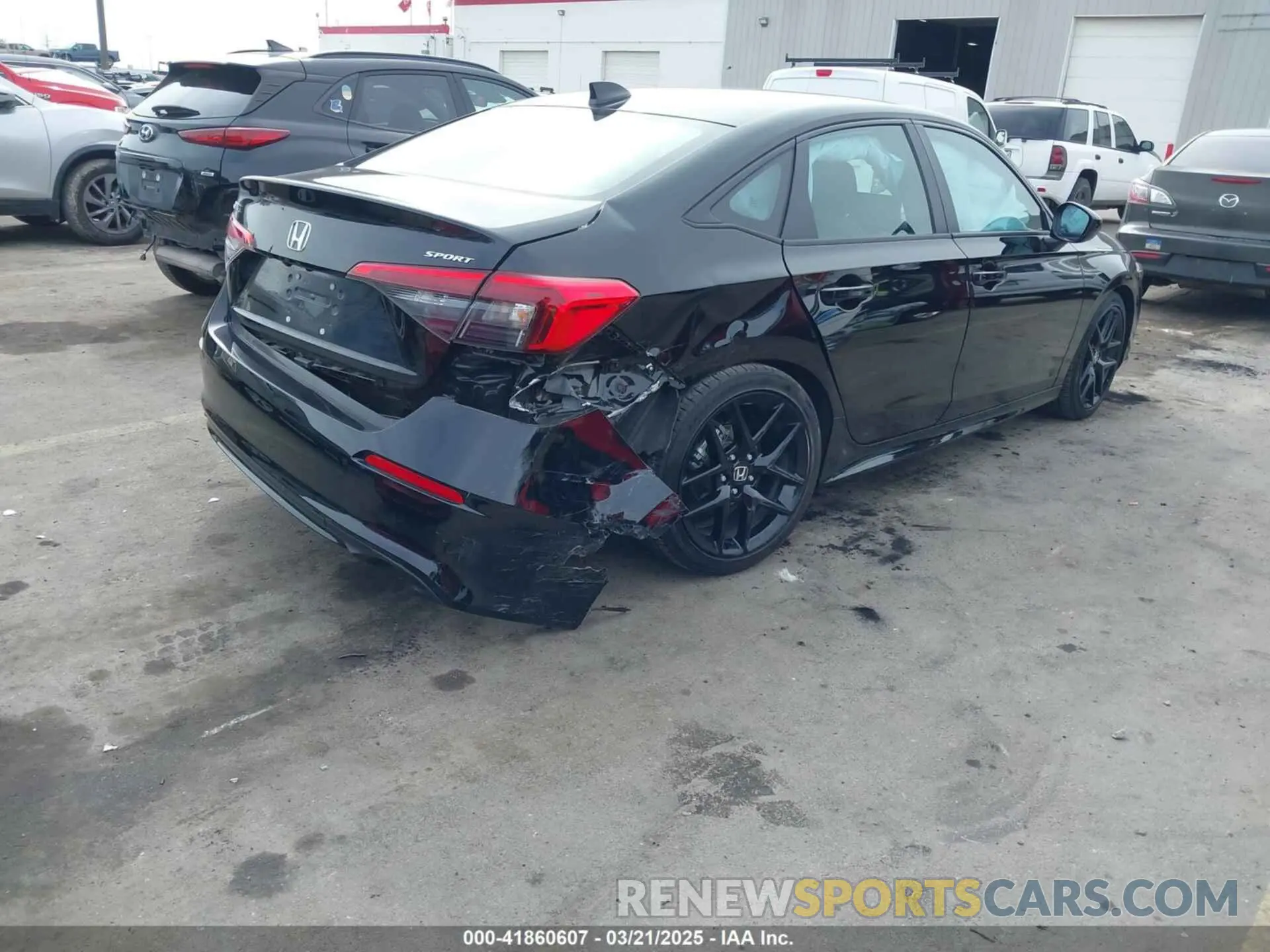 4 Photograph of a damaged car 2HGFE2F5XRH582161 HONDA CIVIC 2024