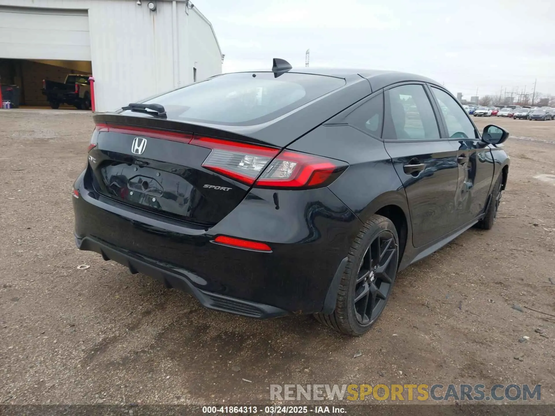 4 Photograph of a damaged car 19XFL2H80SE012246 HONDA CIVIC 2025
