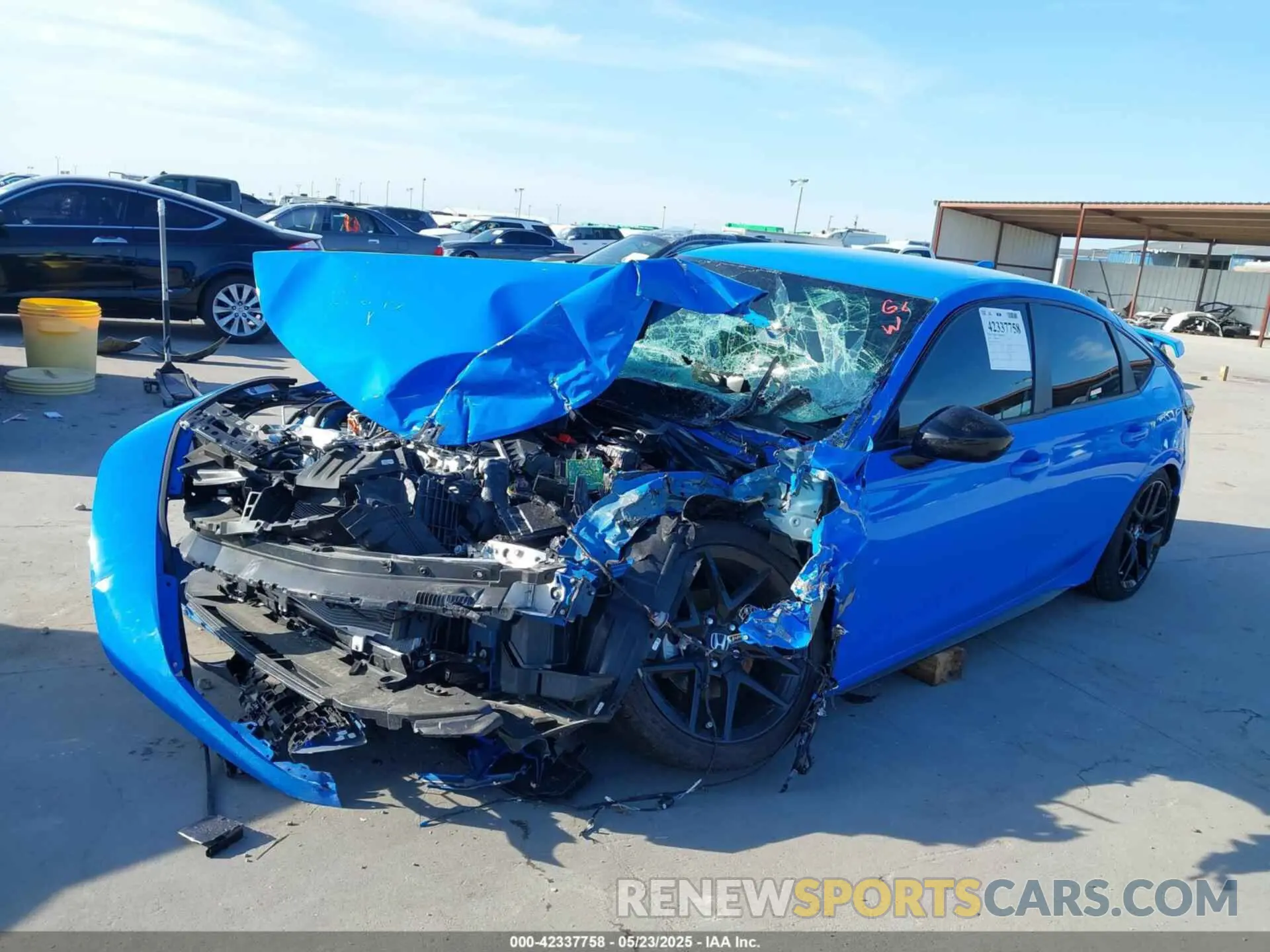 2 Фотография поврежденного автомобиля 19XFL2H82SE006206 HONDA CIVIC 2025