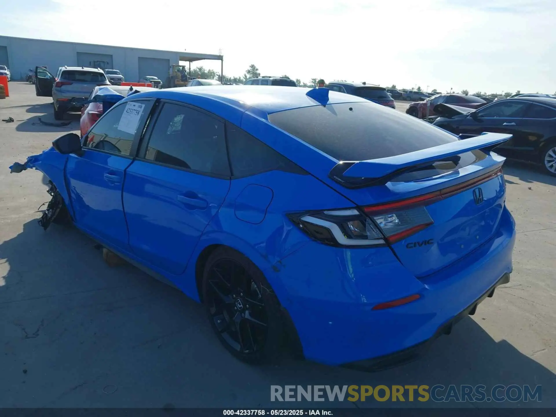 3 Фотография поврежденного автомобиля 19XFL2H82SE006206 HONDA CIVIC 2025