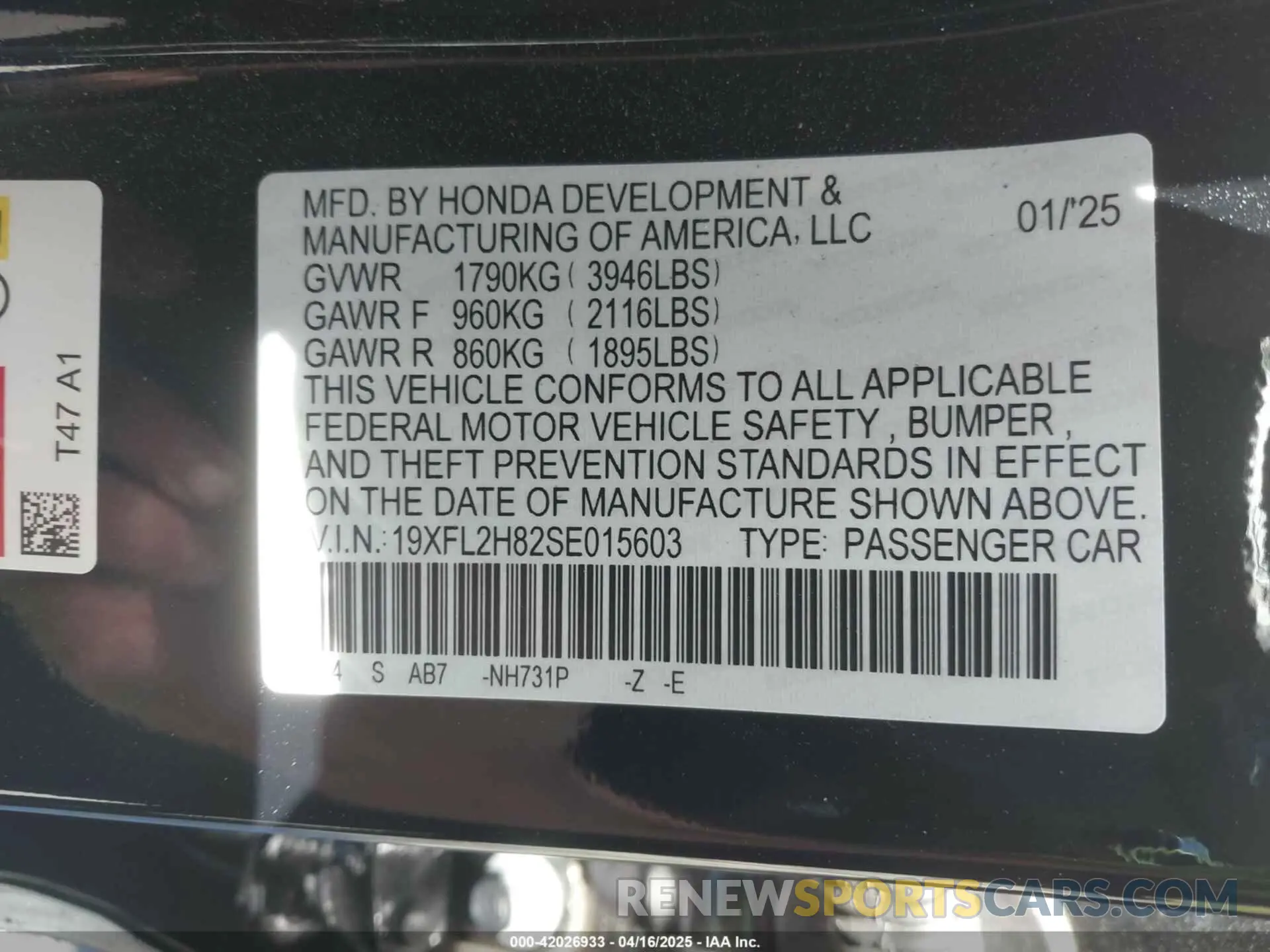 9 Photograph of a damaged car 19XFL2H82SE015603 HONDA CIVIC 2025