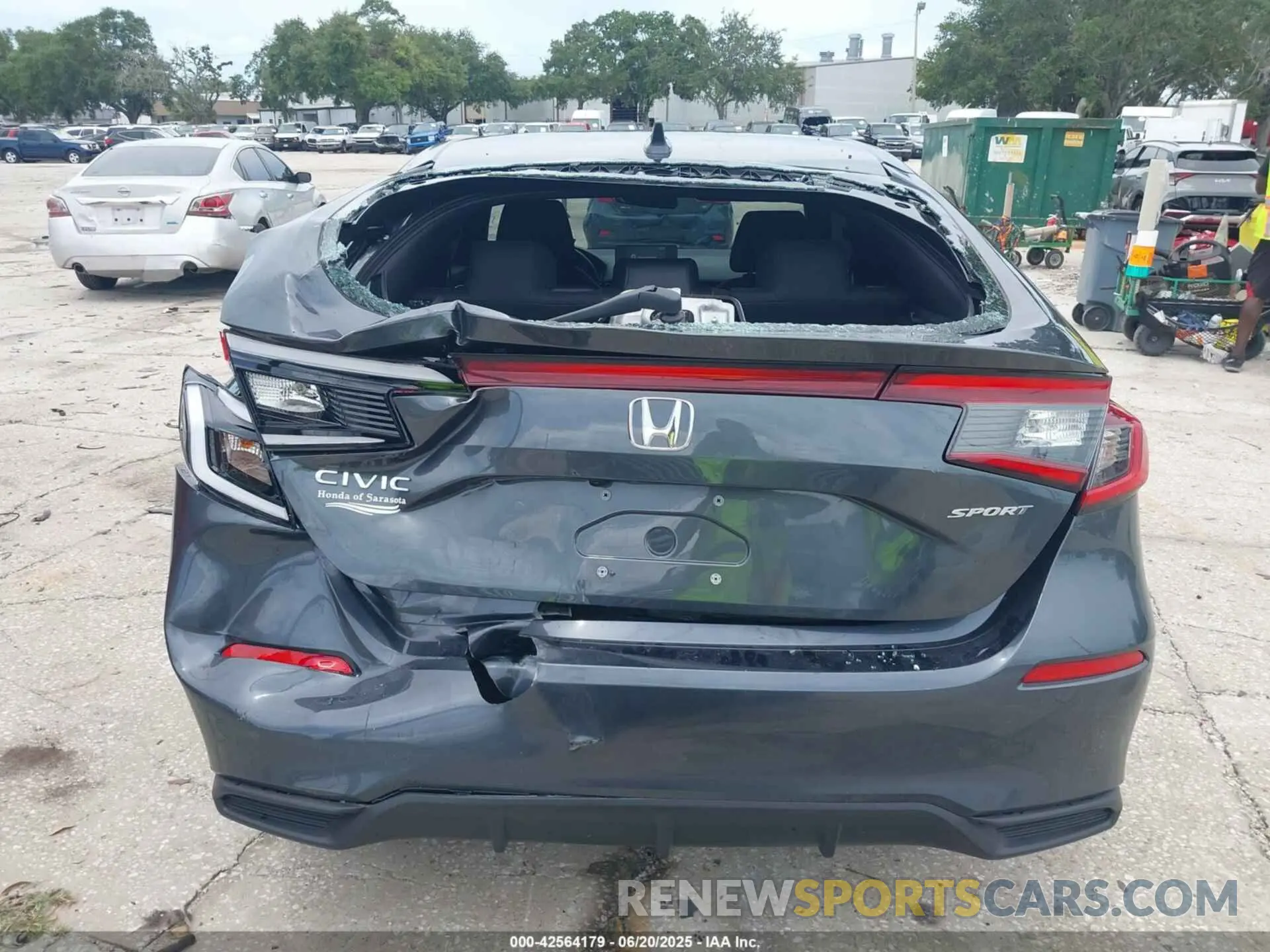 6 Photograph of a damaged car 19XFL2H83SE021376 HONDA CIVIC 2025