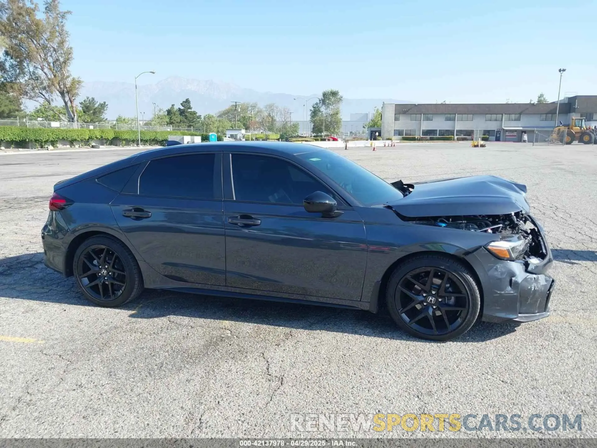 13 Photograph of a damaged car 19XFL2H84SE018938 HONDA CIVIC 2025