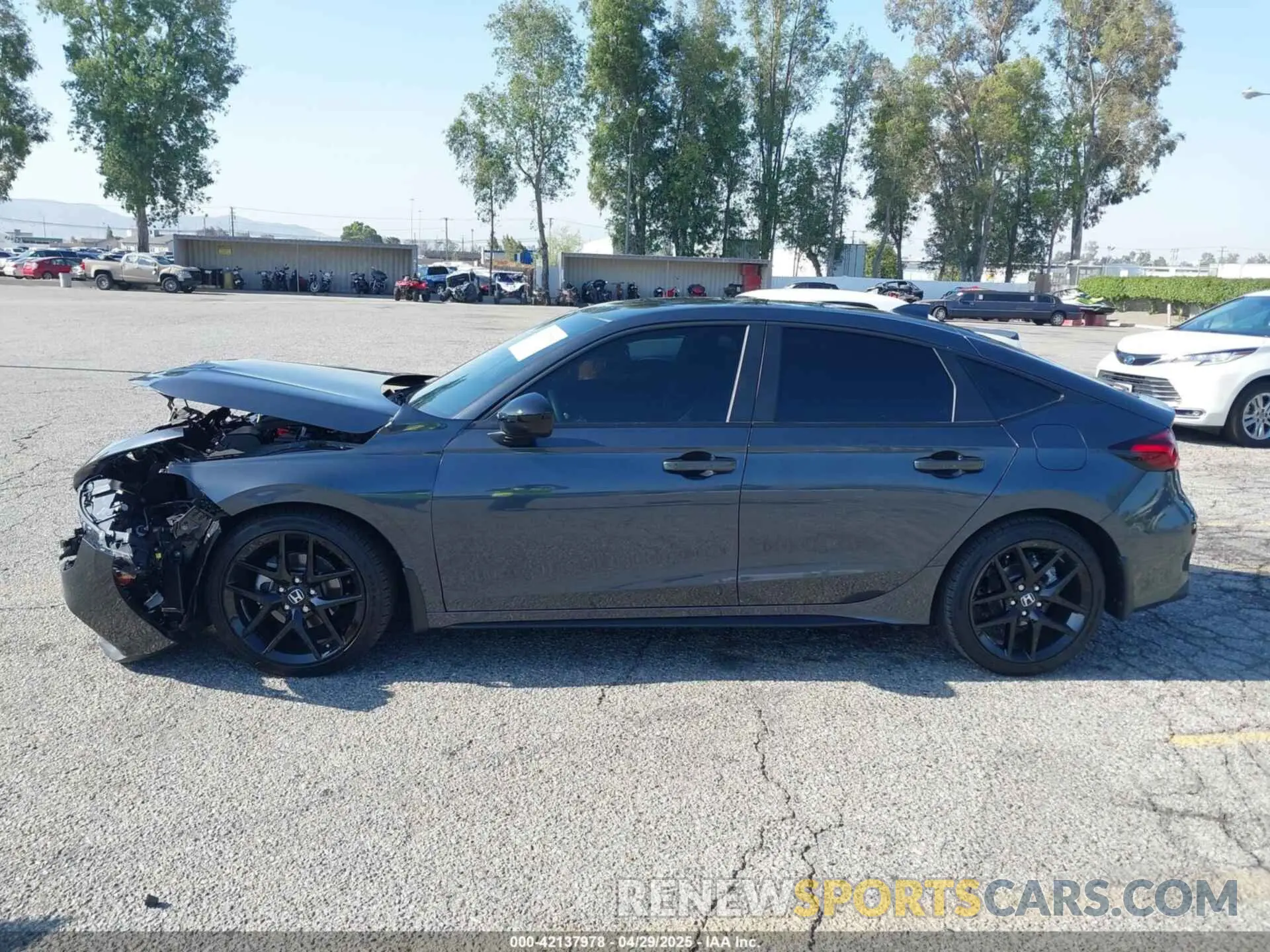 14 Photograph of a damaged car 19XFL2H84SE018938 HONDA CIVIC 2025