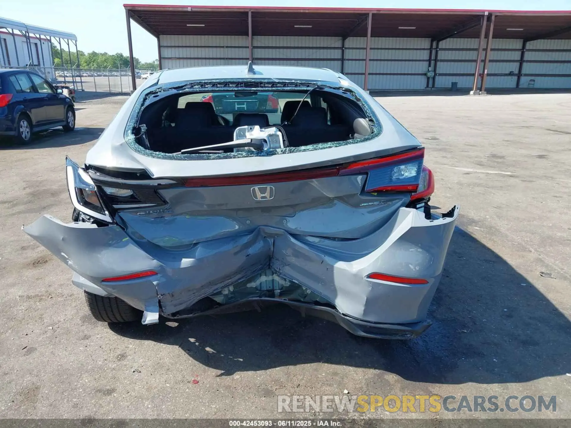 6 Photograph of a damaged car 19XFL2H86SE012364 HONDA CIVIC 2025