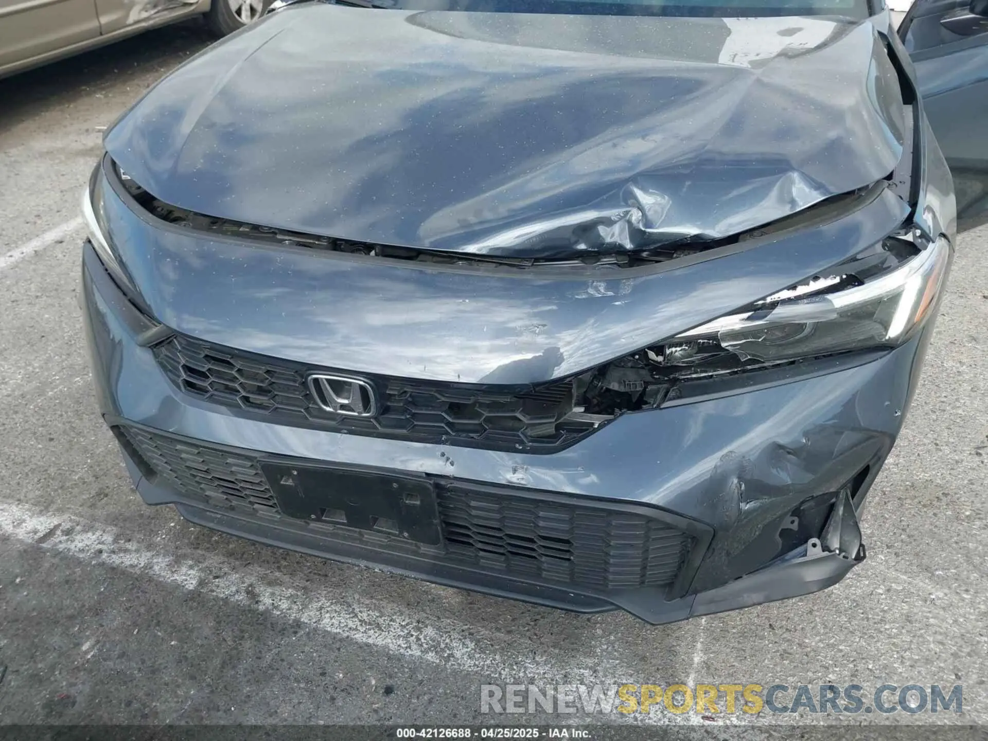 6 Photograph of a damaged car 19XFL2H88SE003228 HONDA CIVIC 2025