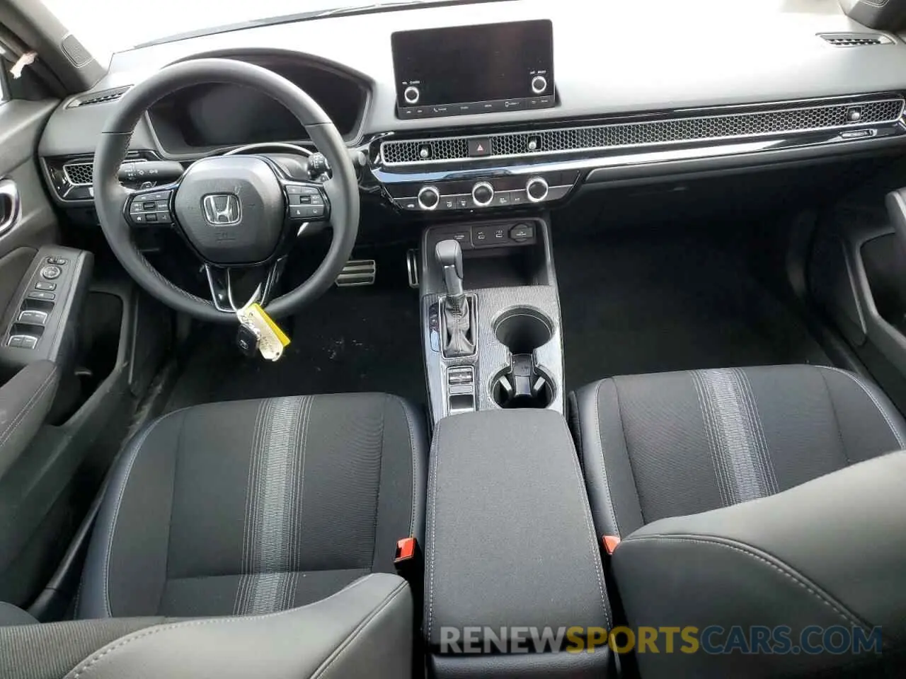 8 Фотография поврежденного автомобиля 19XFL4H86SE007077 HONDA CIVIC 2025