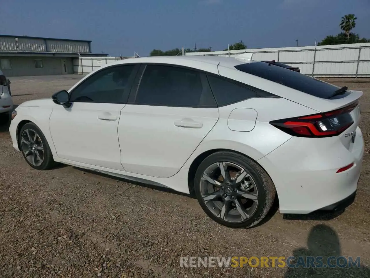 2 Photograph of a damaged car 19XFL4H9XSE000481 HONDA CIVIC 2025
