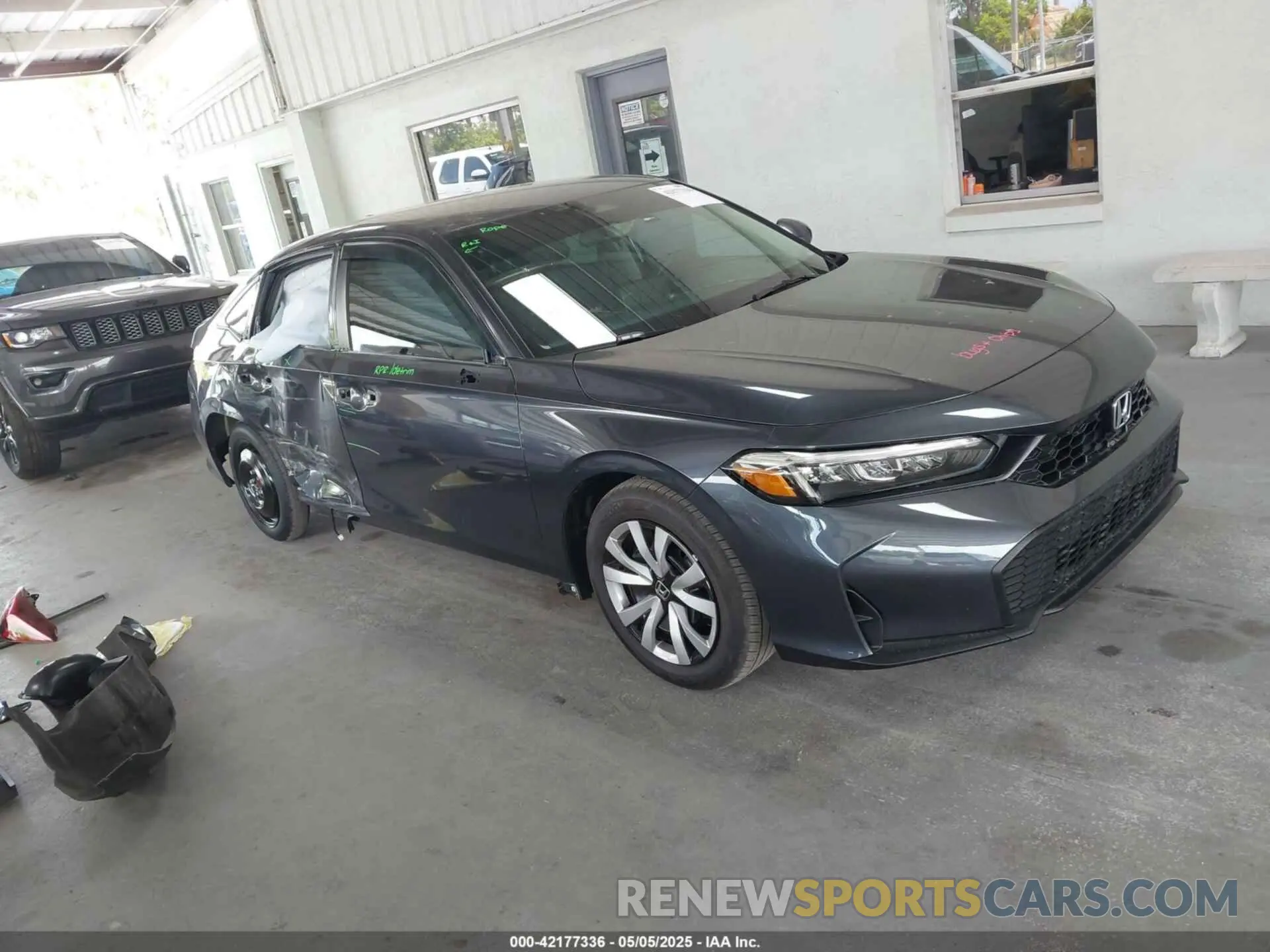 14 Фотография поврежденного автомобиля 2HGFE2F22SH566032 HONDA CIVIC 2025