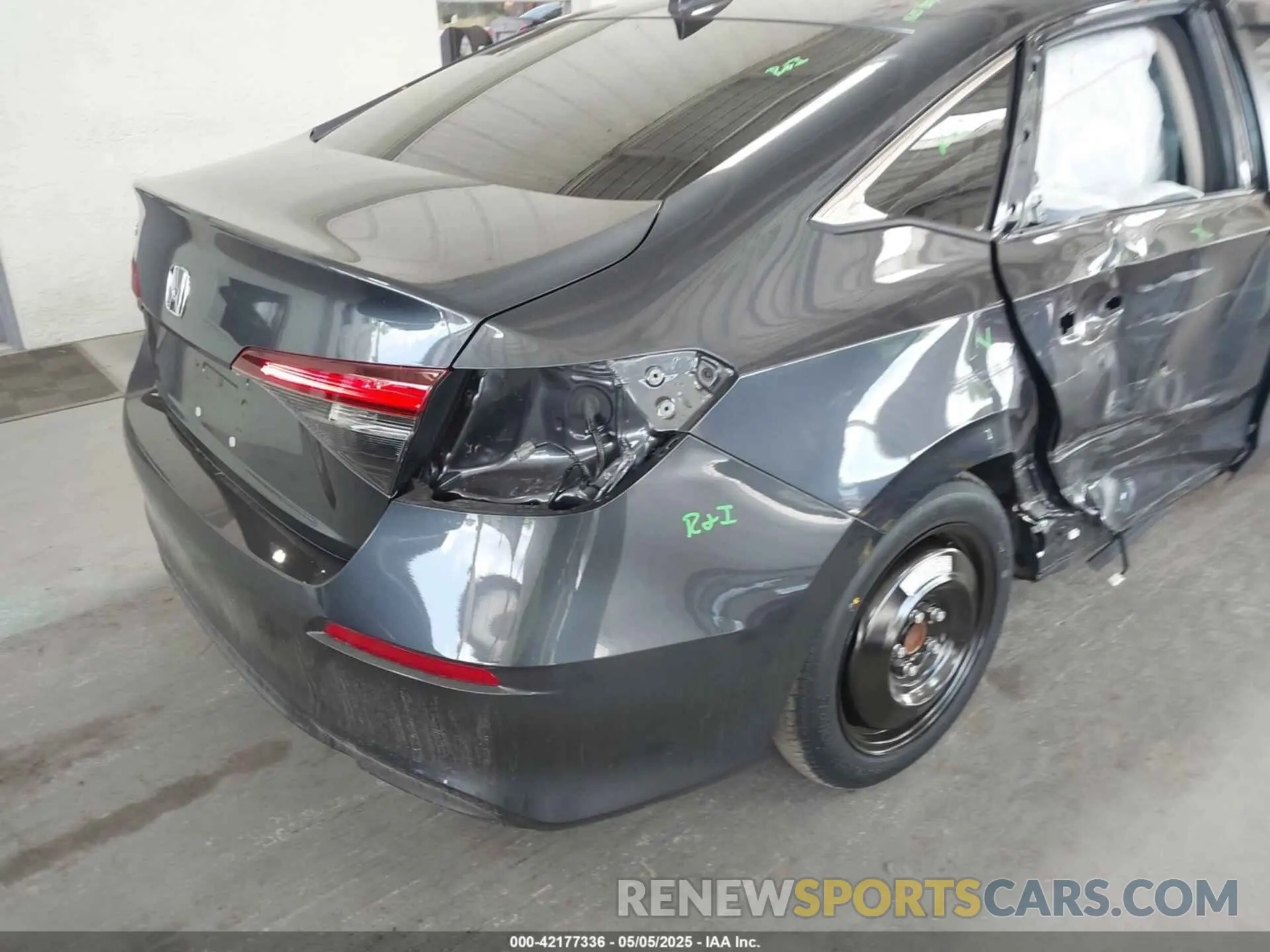 18 Фотография поврежденного автомобиля 2HGFE2F22SH566032 HONDA CIVIC 2025
