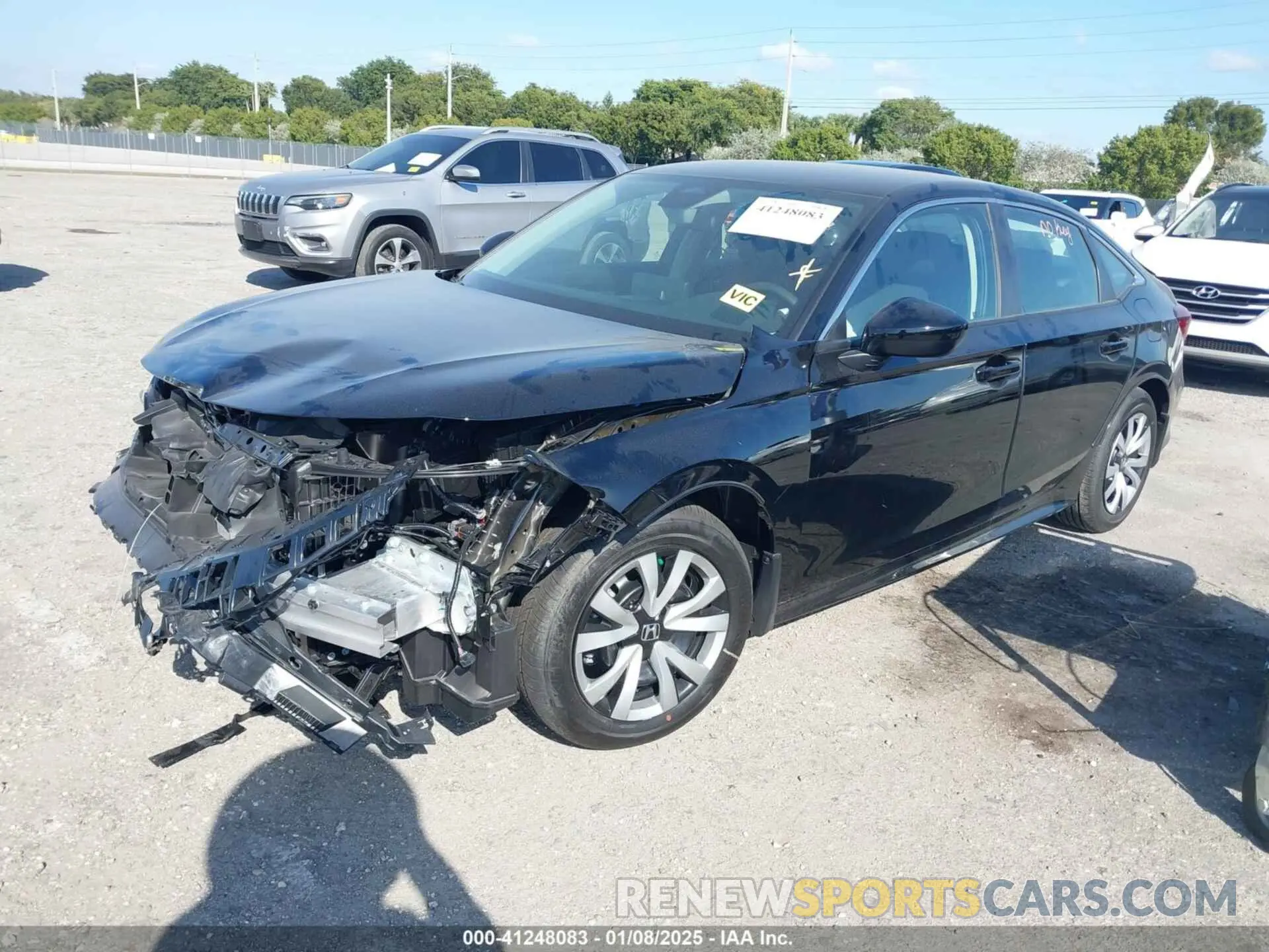 2 Фотография поврежденного автомобиля 2HGFE2F28SH547596 HONDA CIVIC 2025