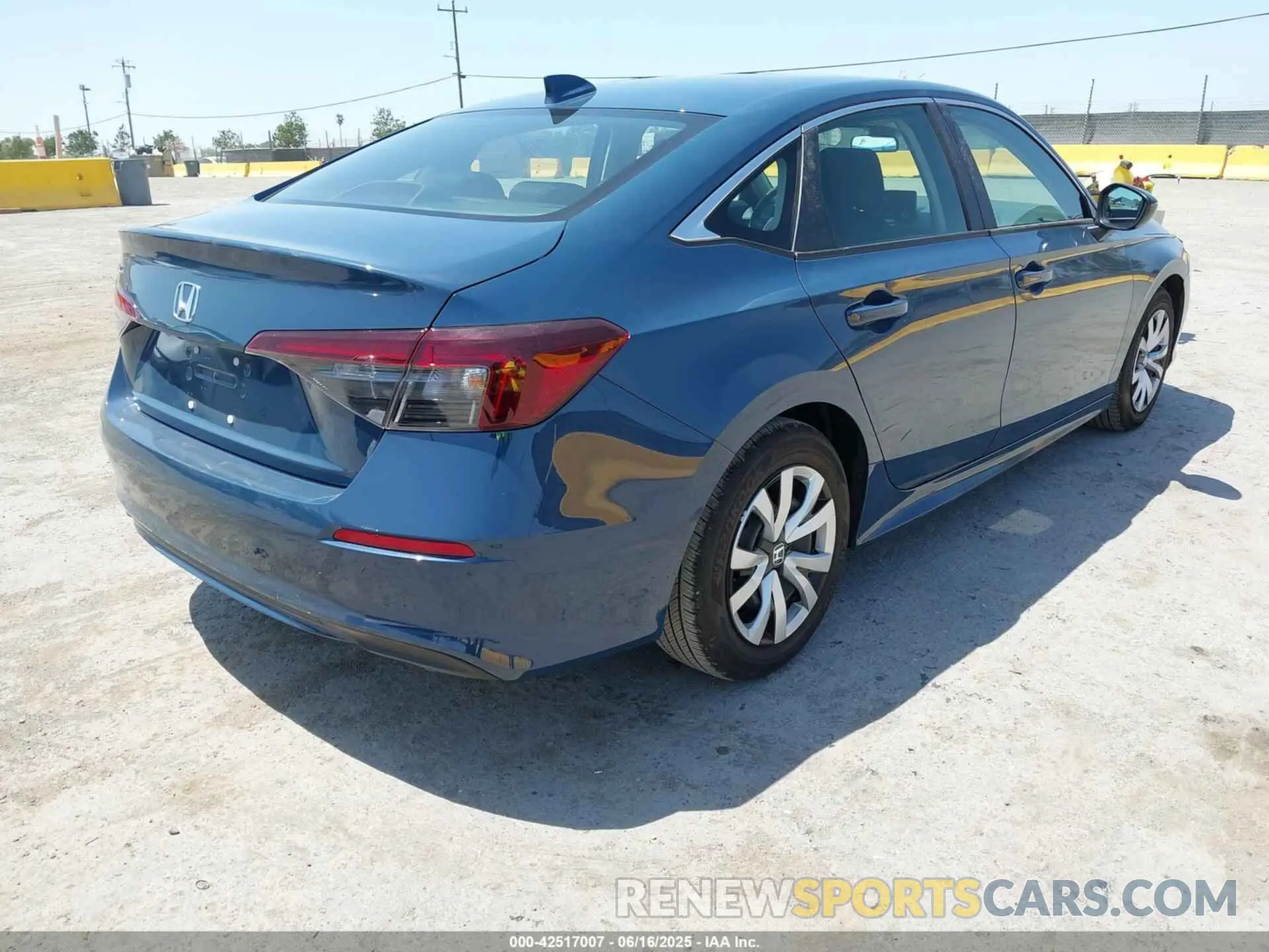4 Photograph of a damaged car 2HGFE2F29SH528412 HONDA CIVIC 2025