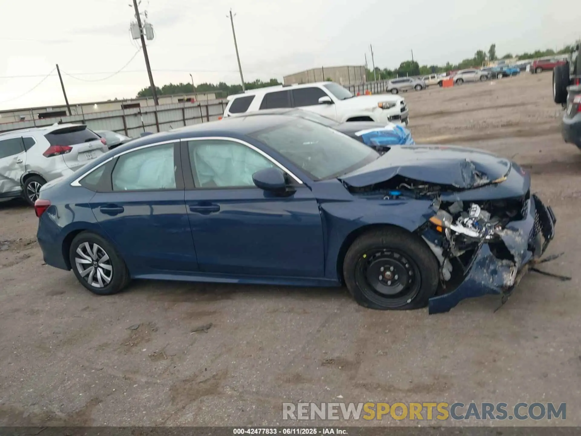 13 Photograph of a damaged car 2HGFE2F29SH591252 HONDA CIVIC 2025