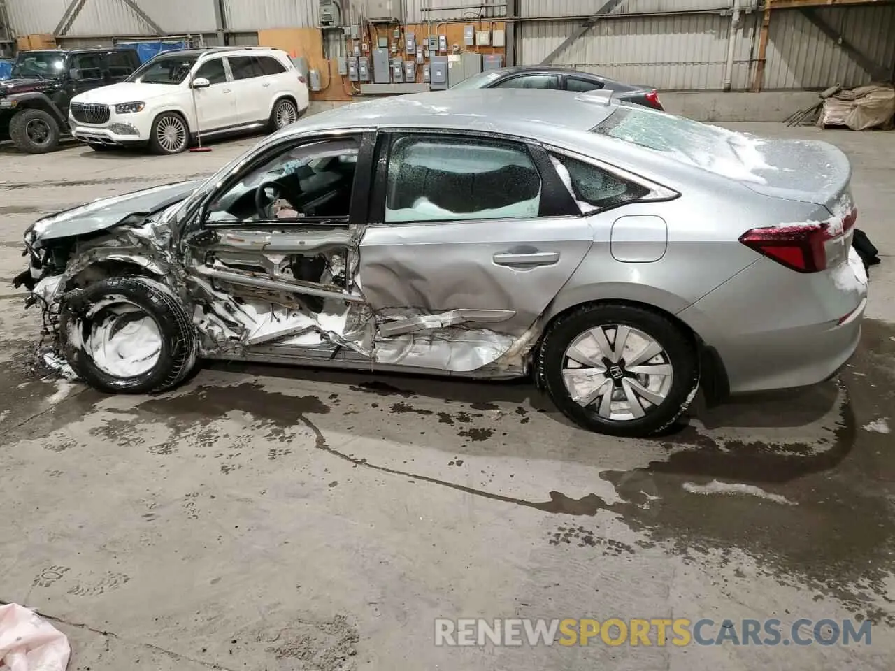 2 Фотография поврежденного автомобиля 2HGFE2F2XSH102874 HONDA CIVIC 2025
