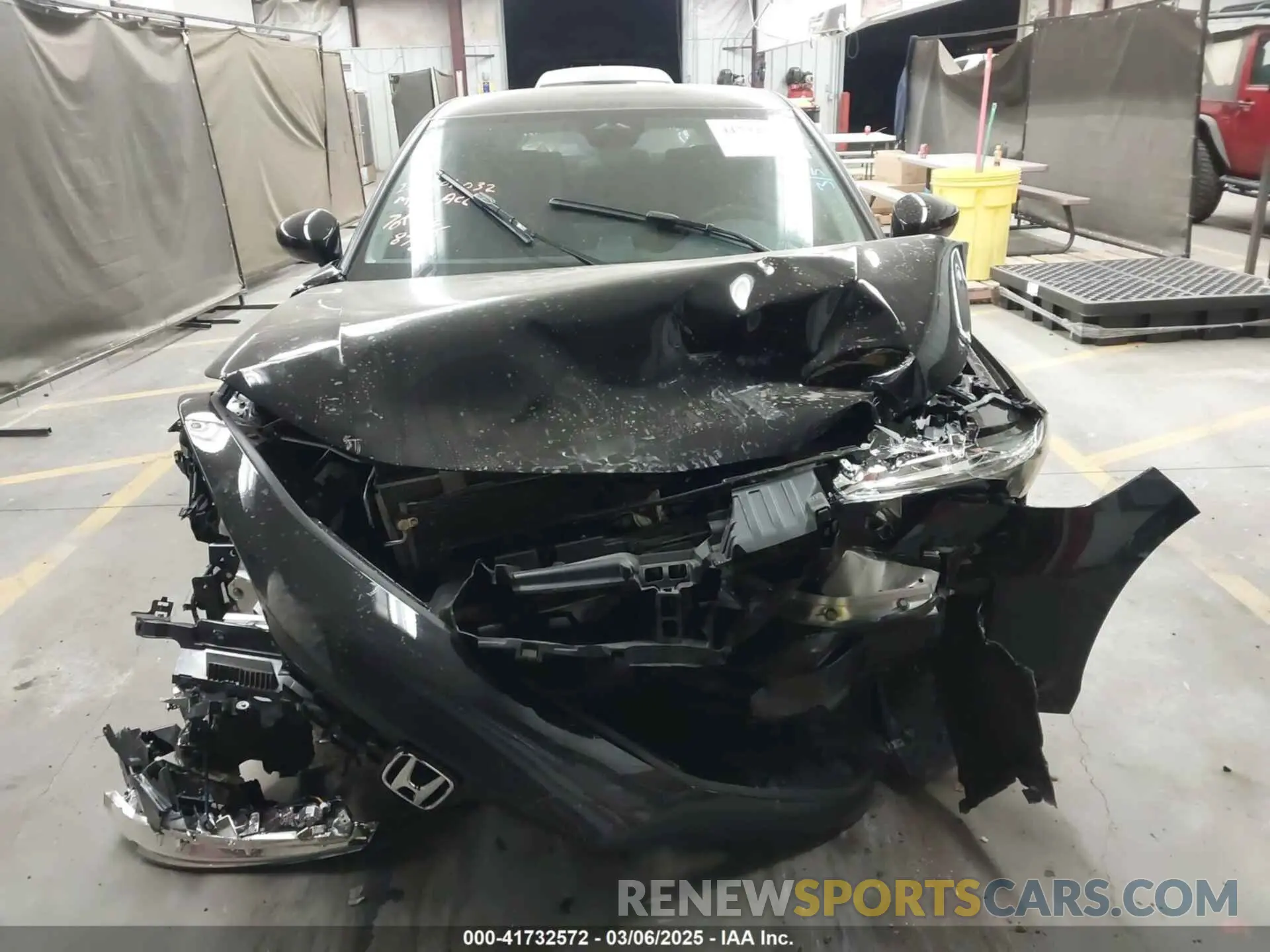 11 Photograph of a damaged car 2HGFE2F2XSH568725 HONDA CIVIC 2025