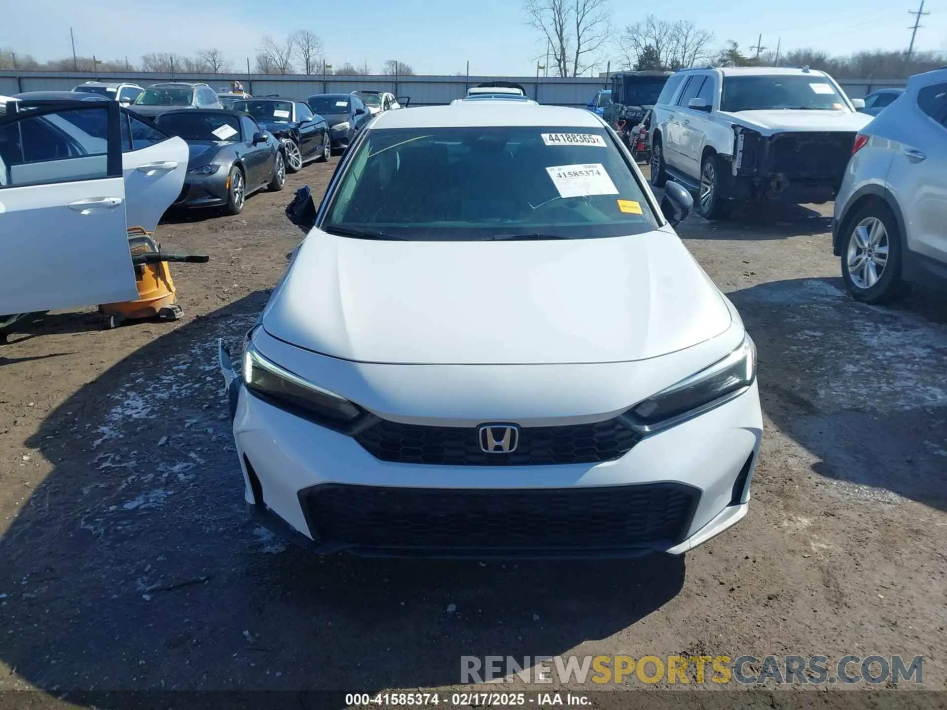 13 Photograph of a damaged car 2HGFE2F50SH514604 HONDA CIVIC 2025