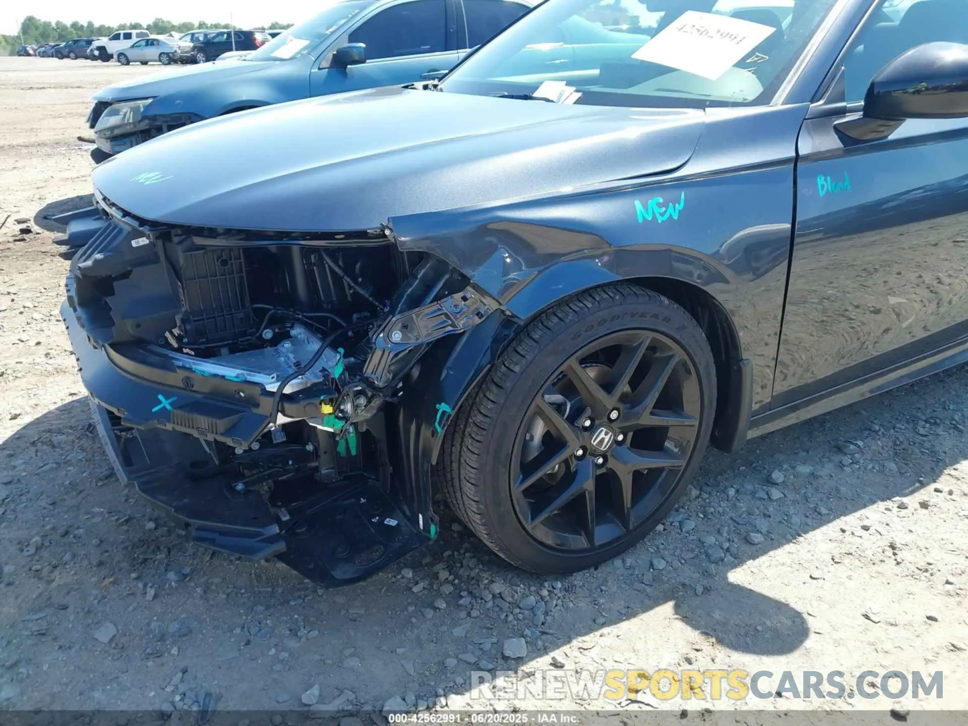 20 Фотография поврежденного автомобиля 2HGFE2F50SH573300 HONDA CIVIC 2025