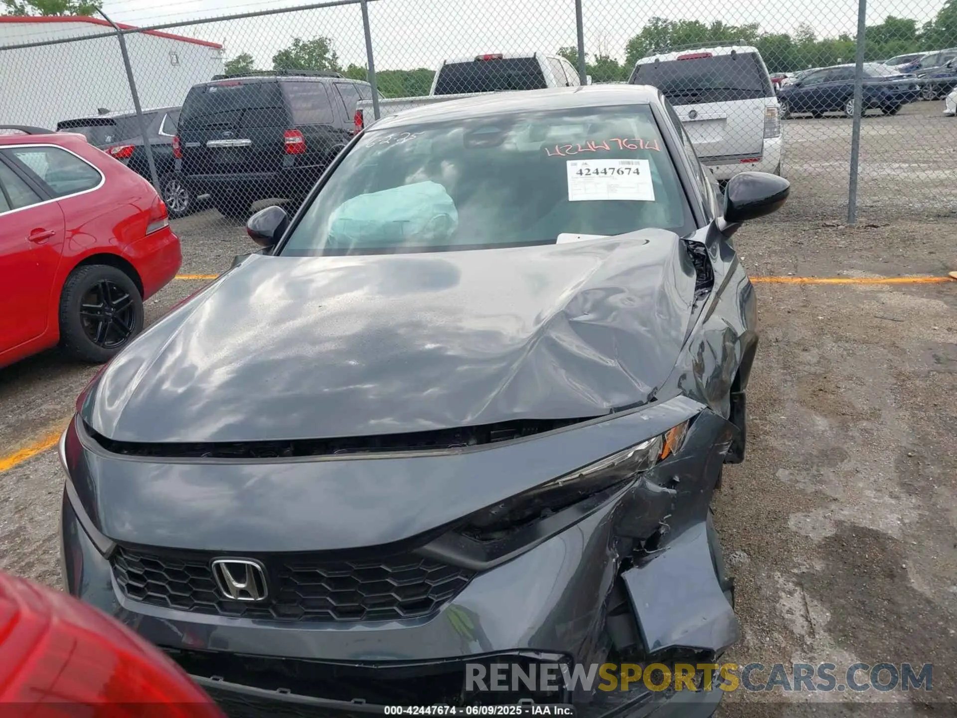 13 Photograph of a damaged car 2HGFE2F51SH500131 HONDA CIVIC 2025