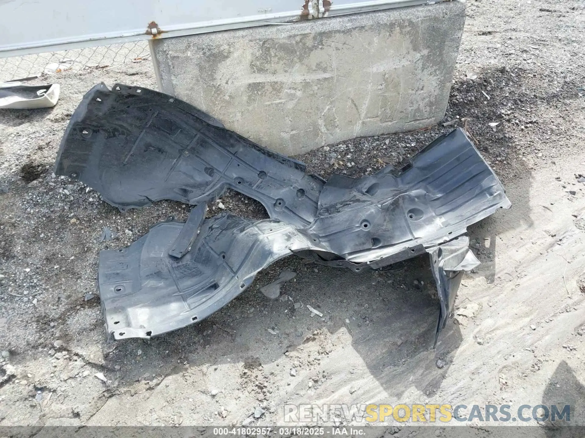 12 Photograph of a damaged car 2HGFE2F52SH513826 HONDA CIVIC 2025