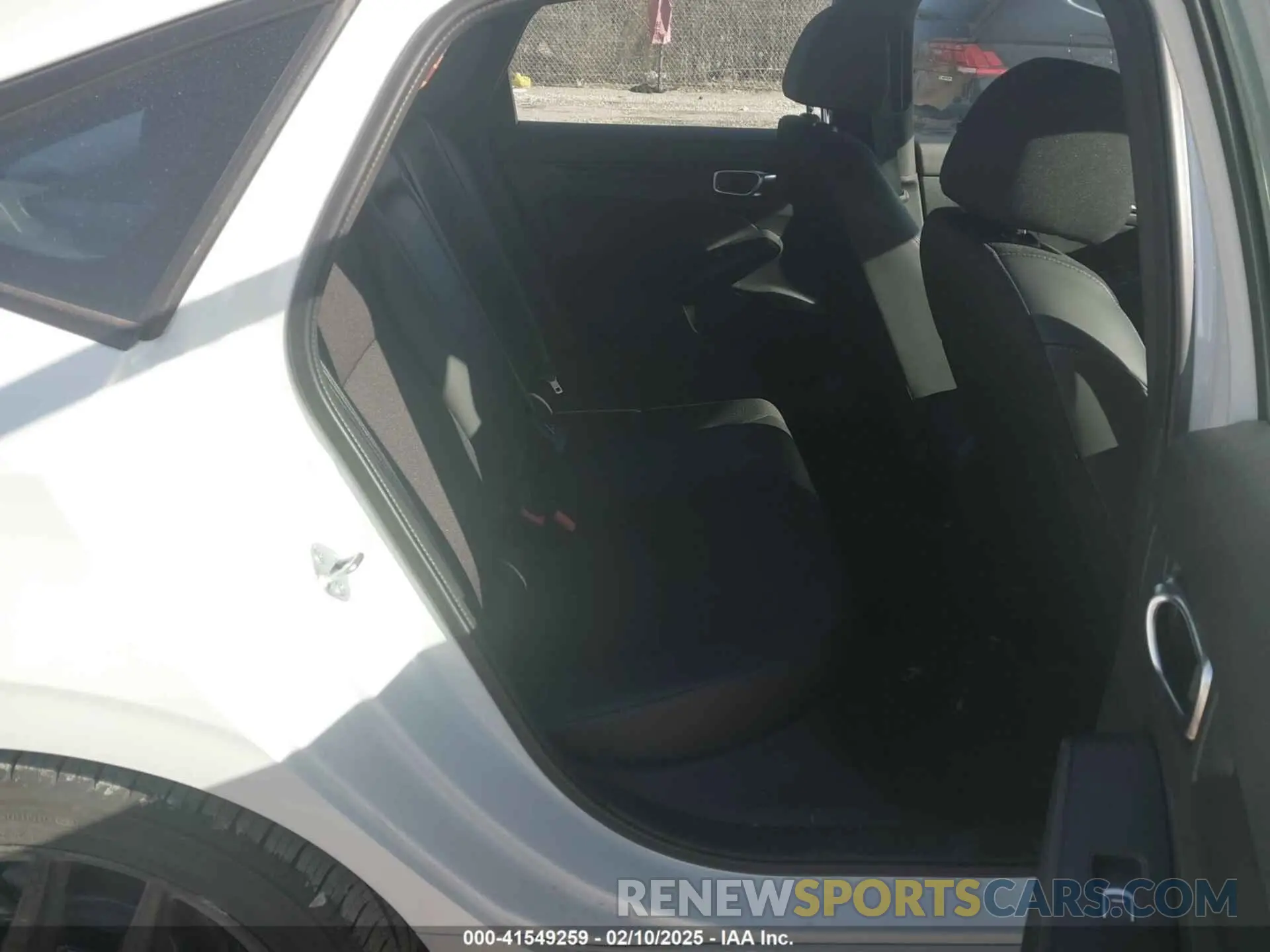 8 Фотография поврежденного автомобиля 2HGFE2F53SH527931 HONDA CIVIC 2025