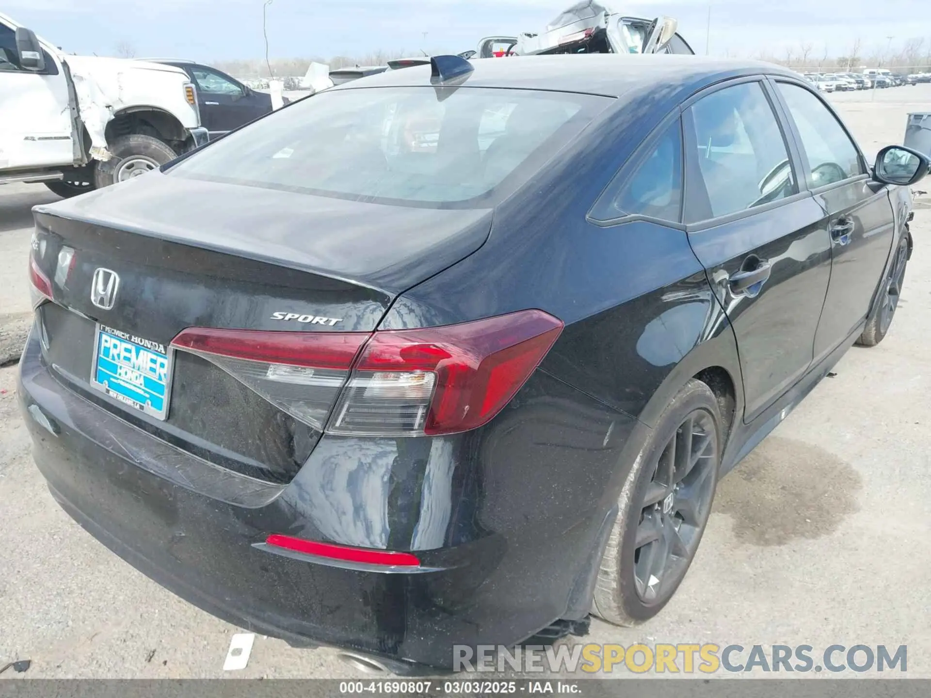 4 Photograph of a damaged car 2HGFE2F53SH546060 HONDA CIVIC 2025