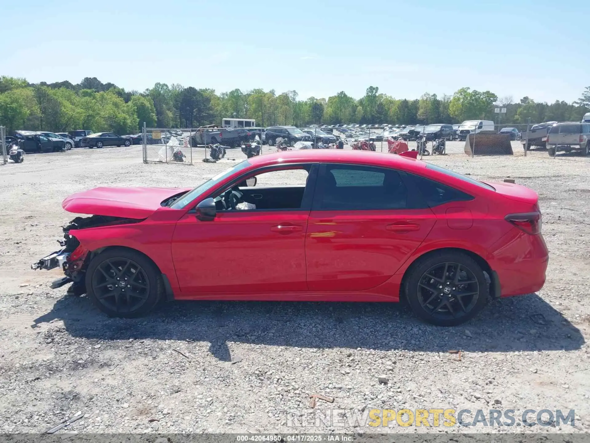 13 Фотография поврежденного автомобиля 2HGFE2F53SH556930 HONDA CIVIC 2025