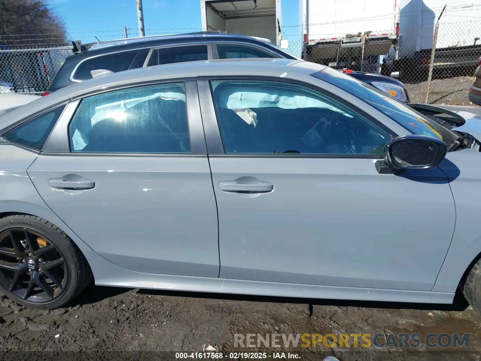 13 Фотография поврежденного автомобиля 2HGFE2F54SH536525 HONDA CIVIC 2025