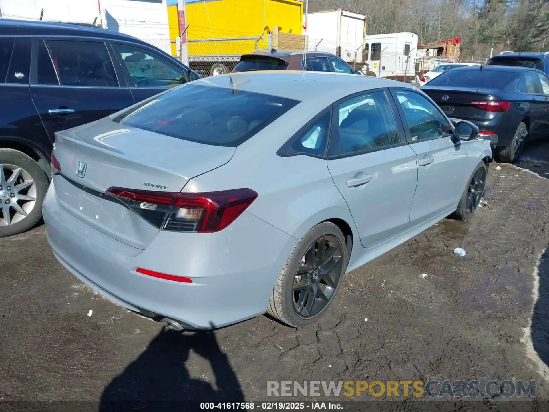 4 Фотография поврежденного автомобиля 2HGFE2F54SH536525 HONDA CIVIC 2025