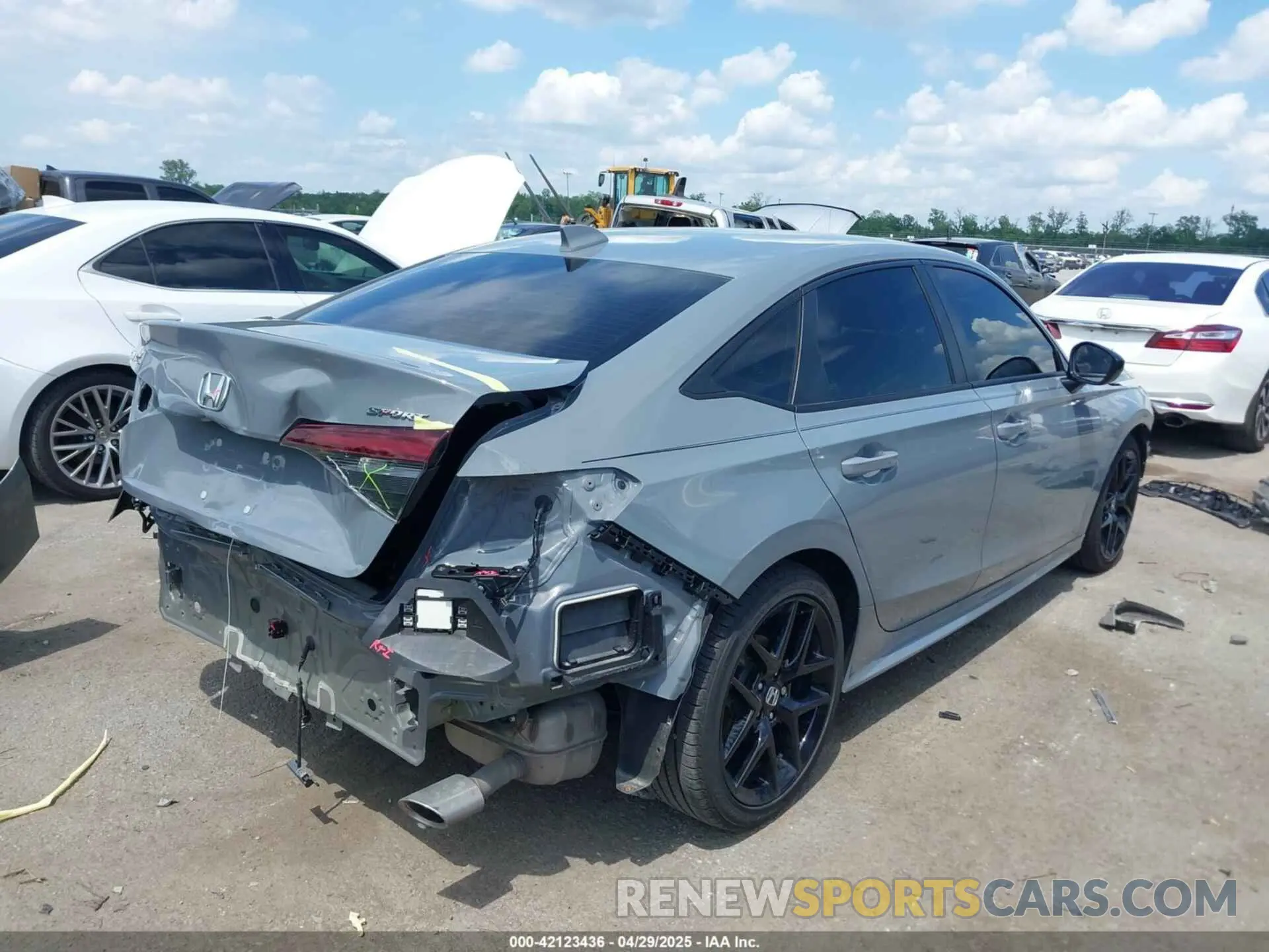 4 Фотография поврежденного автомобиля 2HGFE2F54SH564003 HONDA CIVIC 2025