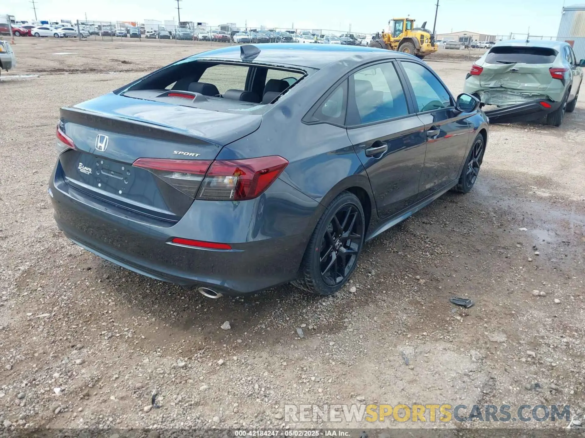 4 Фотография поврежденного автомобиля 2HGFE2F54SH581948 HONDA CIVIC 2025
