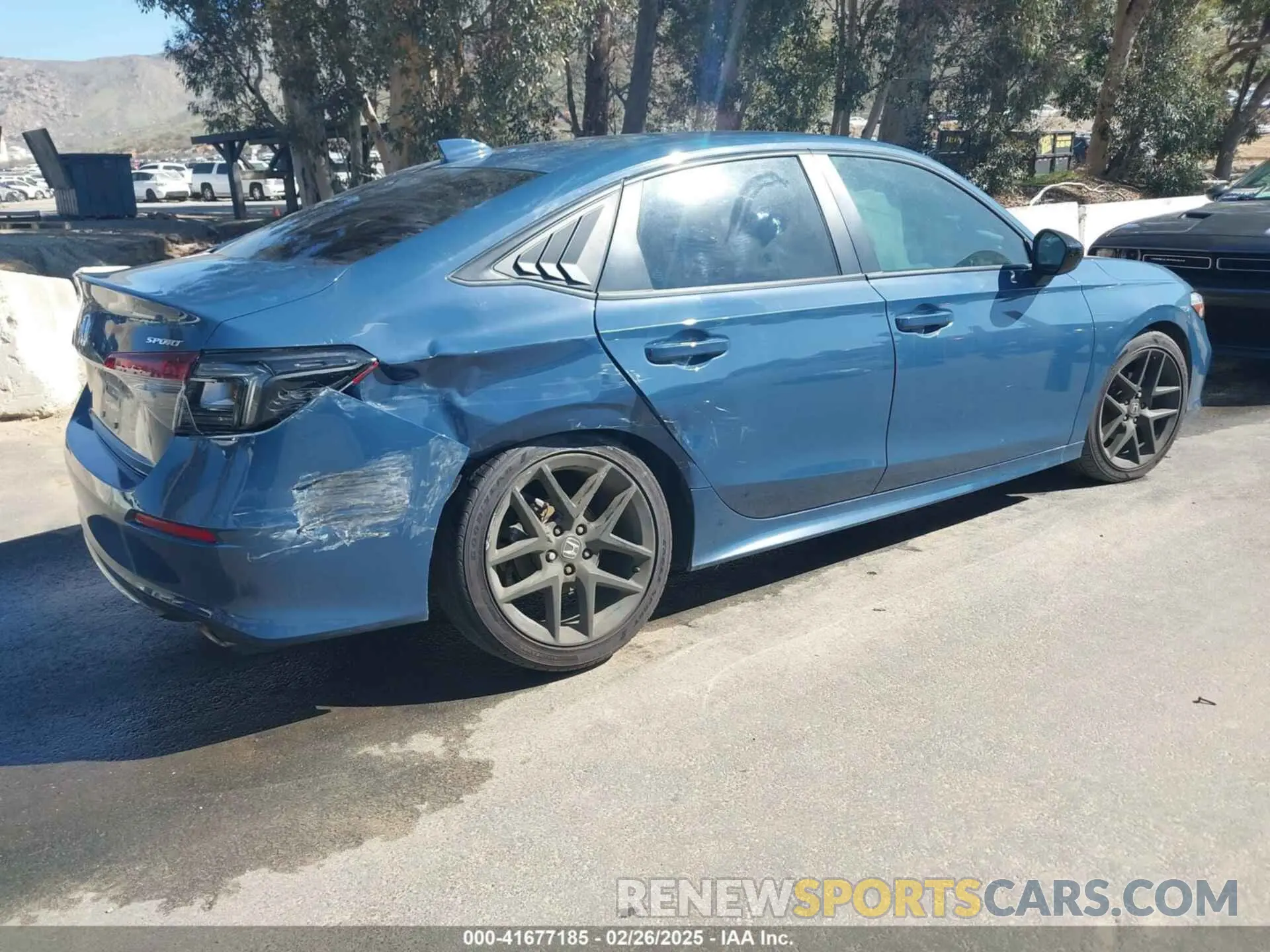 4 Фотография поврежденного автомобиля 2HGFE2F55SH502738 HONDA CIVIC 2025