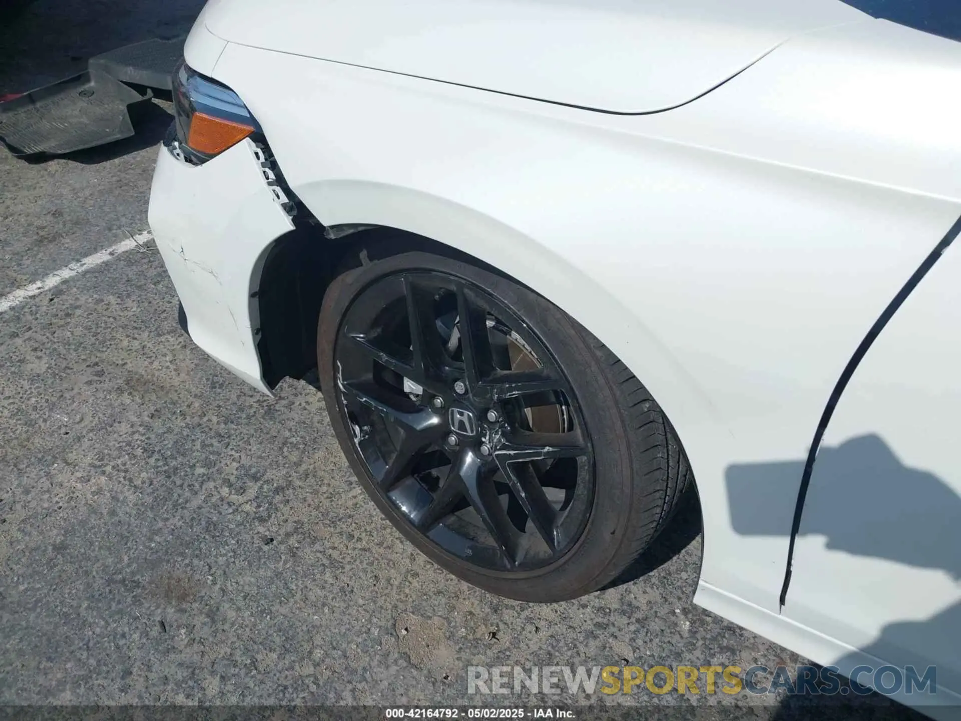 17 Photograph of a damaged car 2HGFE2F55SH522570 HONDA CIVIC 2025