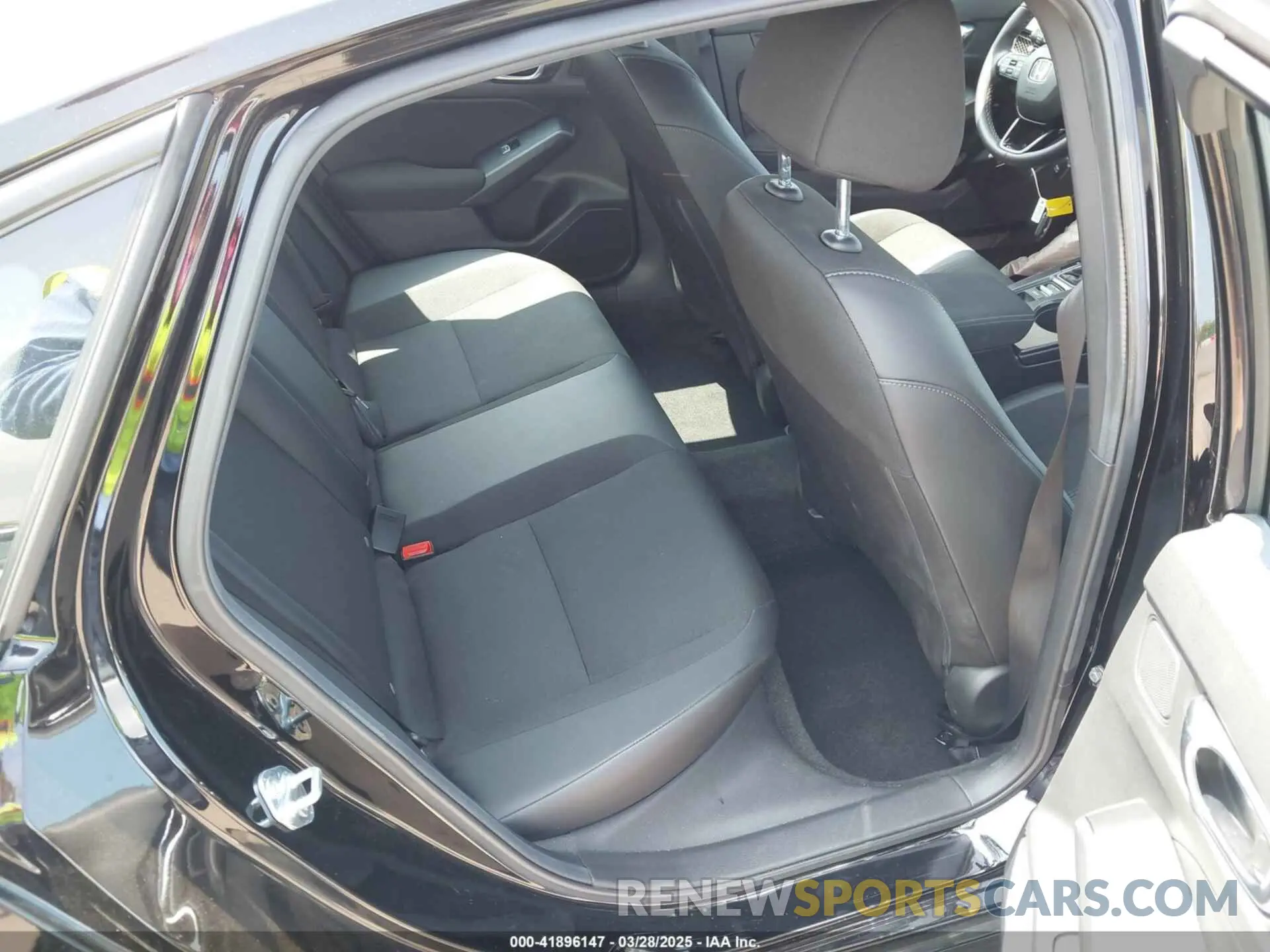 8 Фотография поврежденного автомобиля 2HGFE2F56SH520570 HONDA CIVIC 2025
