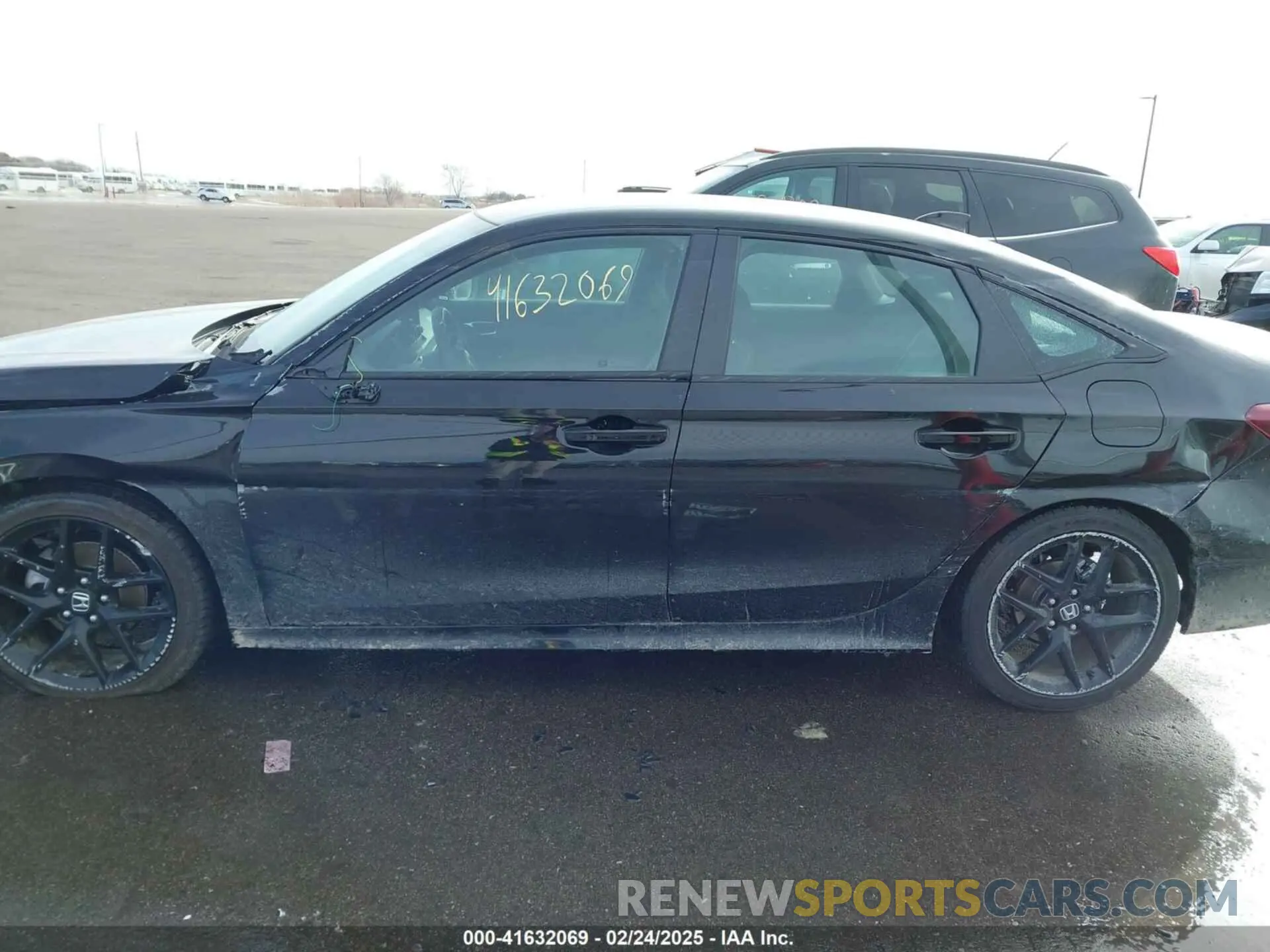 14 Photograph of a damaged car 2HGFE2F56SH534078 HONDA CIVIC 2025