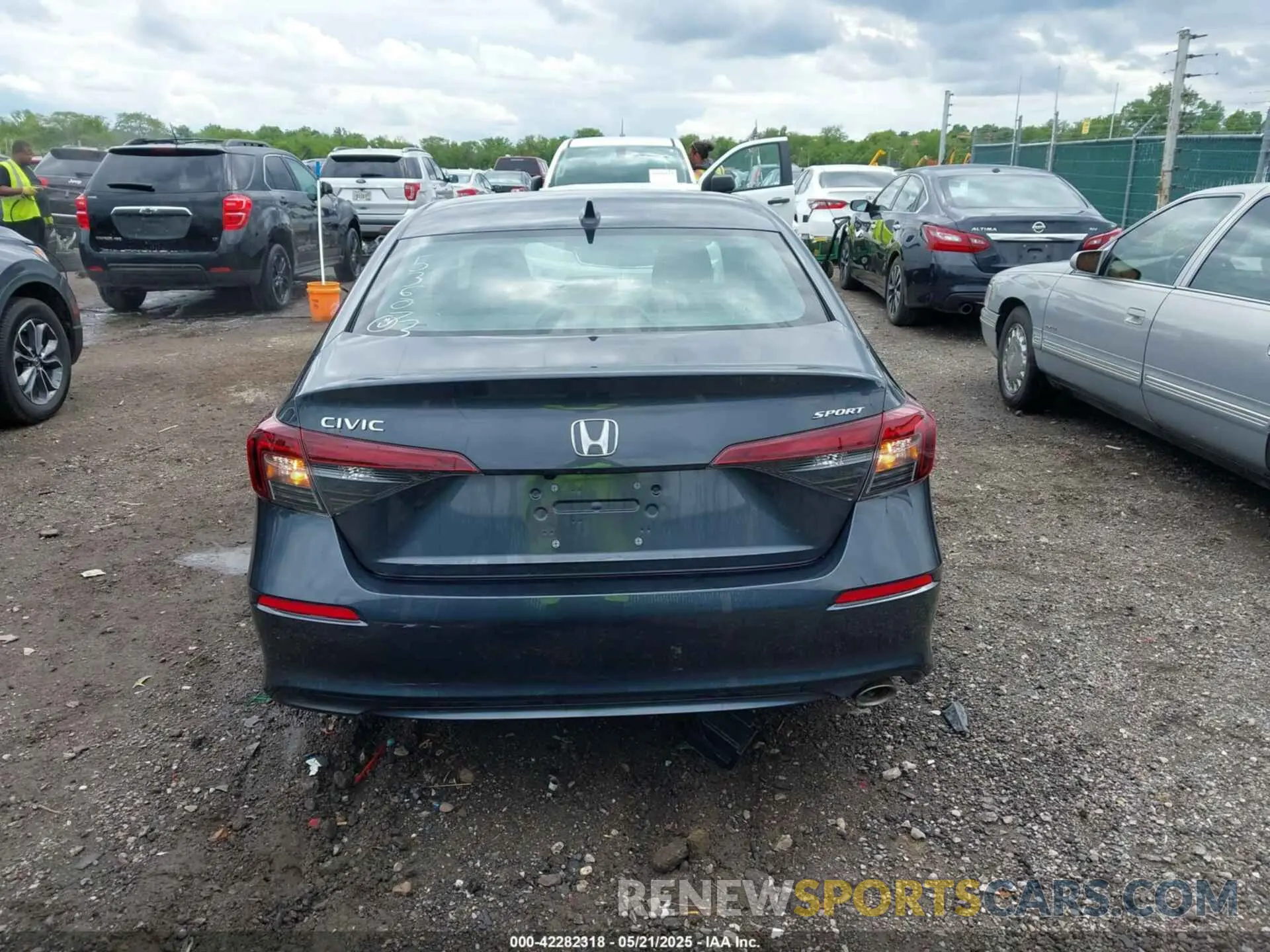 17 Photograph of a damaged car 2HGFE2F56SH536073 HONDA CIVIC 2025