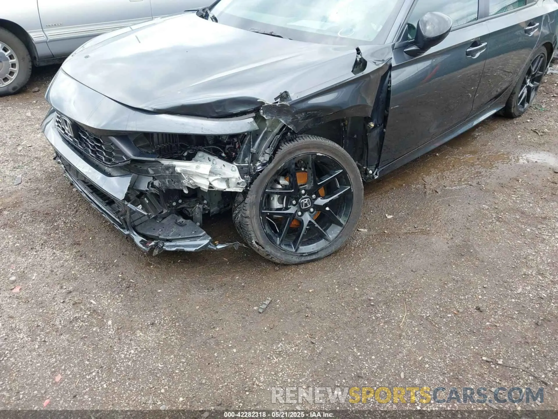 6 Photograph of a damaged car 2HGFE2F56SH536073 HONDA CIVIC 2025