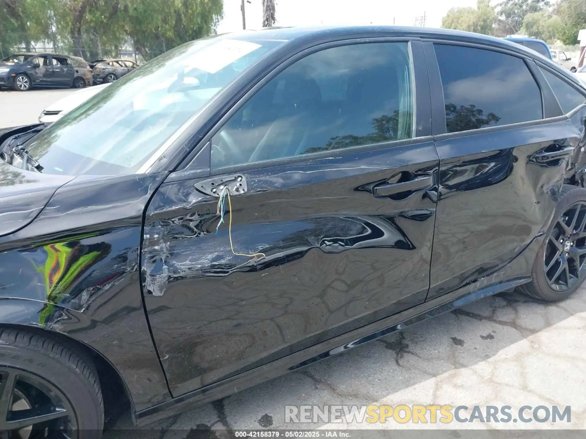 17 Photograph of a damaged car 2HGFE2F56SH546859 HONDA CIVIC 2025