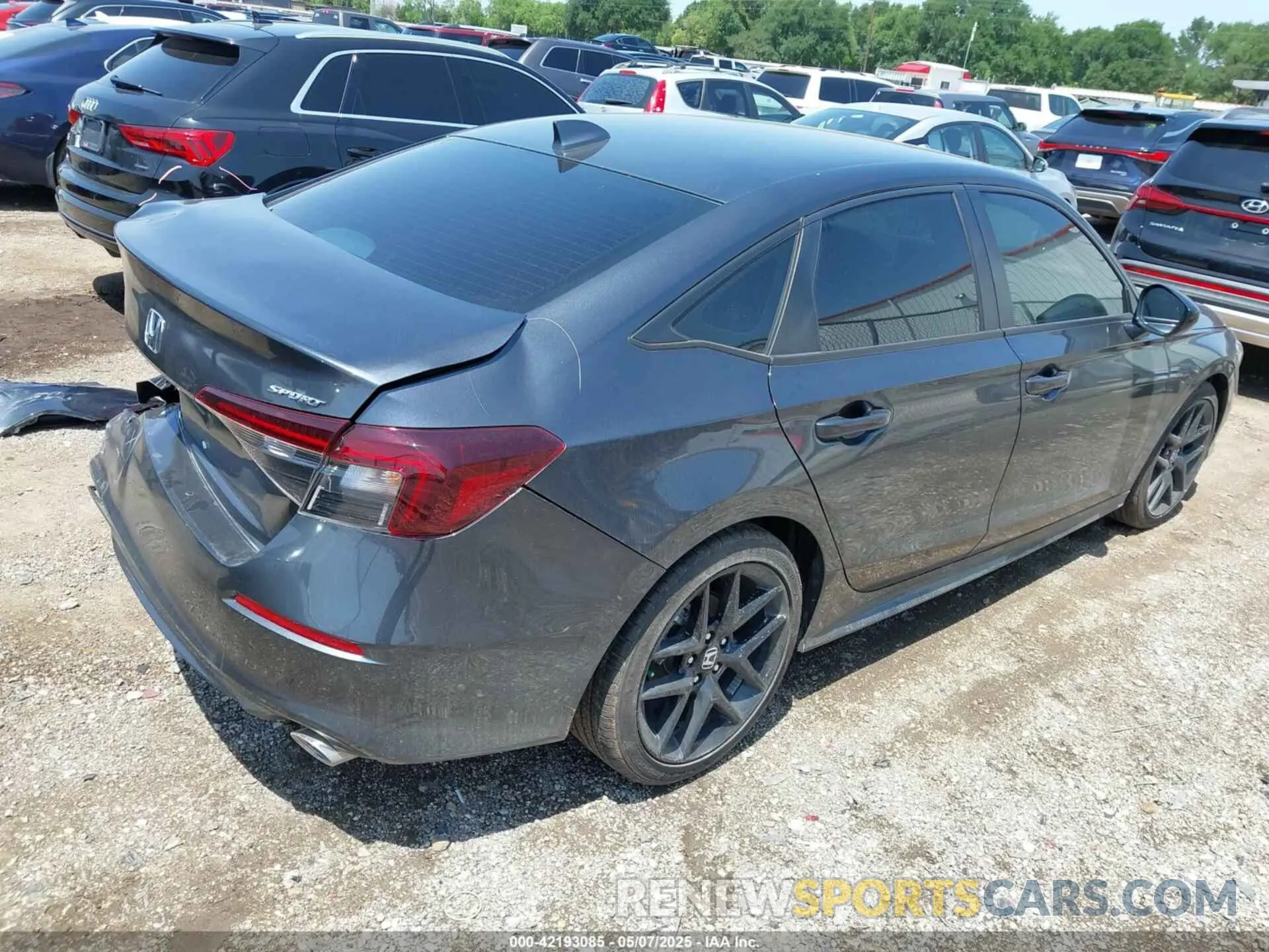 4 Фотография поврежденного автомобиля 2HGFE2F56SH559594 HONDA CIVIC 2025
