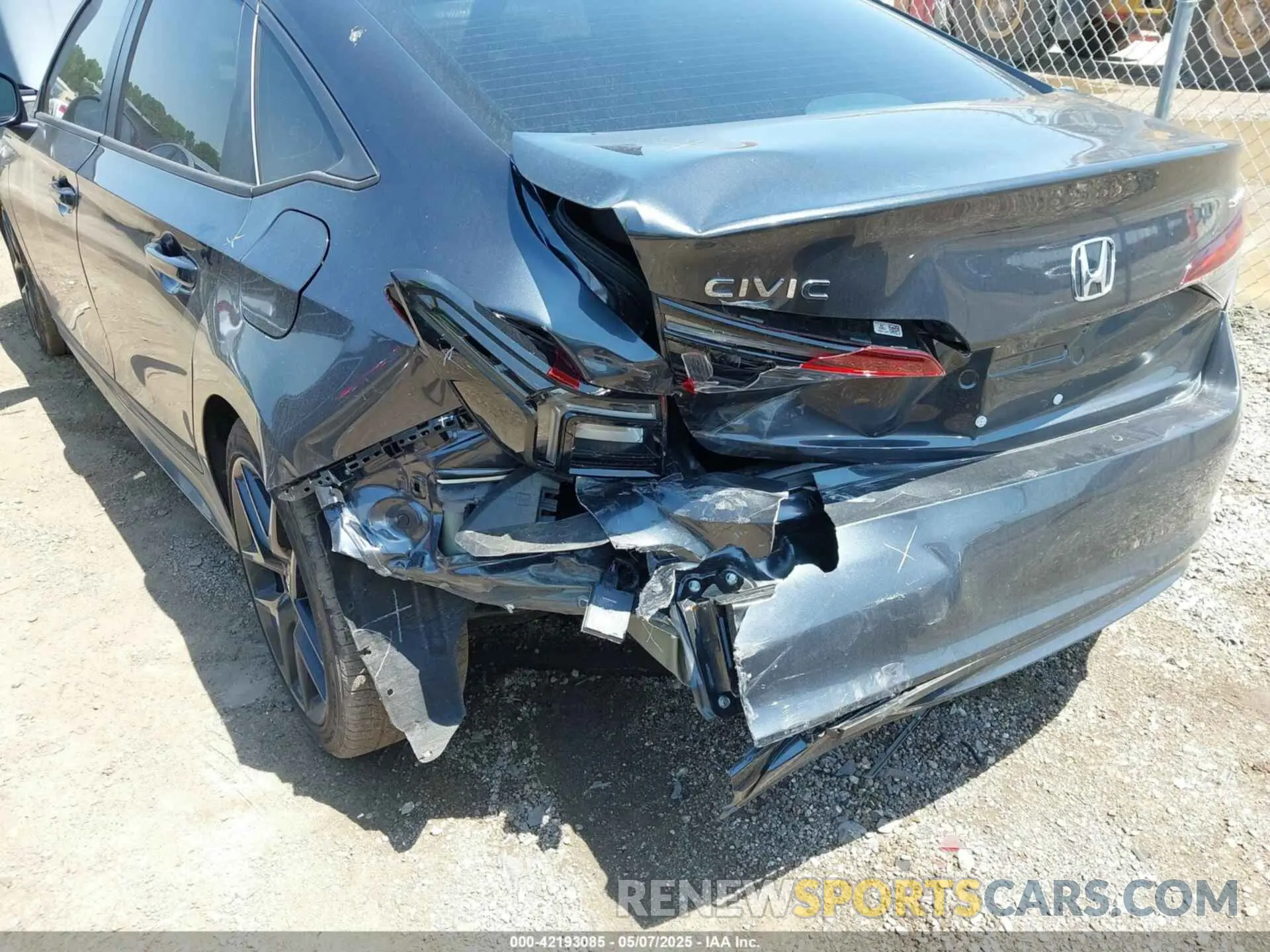 6 Фотография поврежденного автомобиля 2HGFE2F56SH559594 HONDA CIVIC 2025