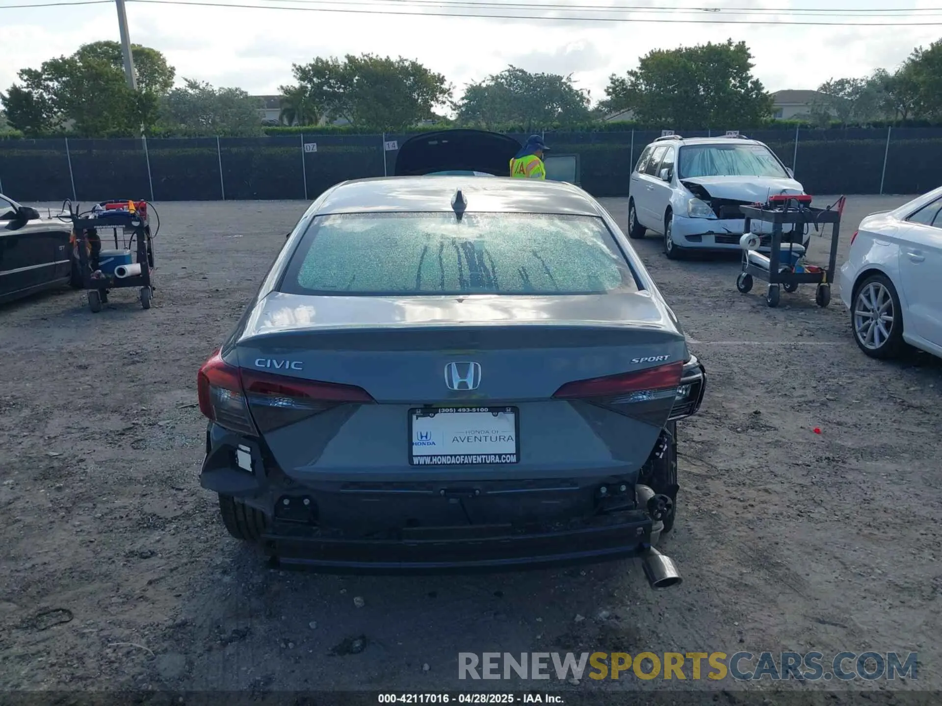 17 Photograph of a damaged car 2HGFE2F56SH569610 HONDA CIVIC 2025