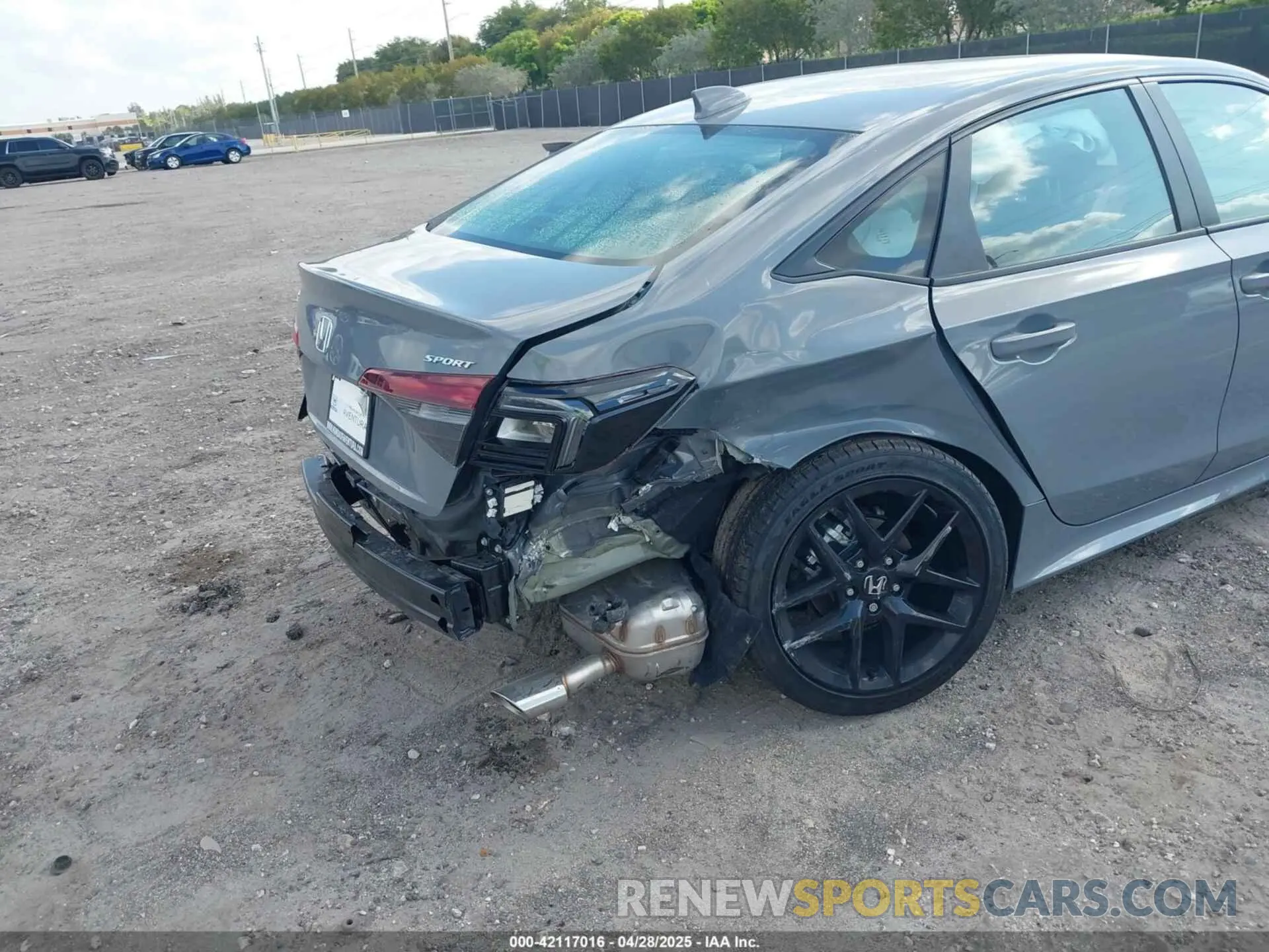 6 Photograph of a damaged car 2HGFE2F56SH569610 HONDA CIVIC 2025