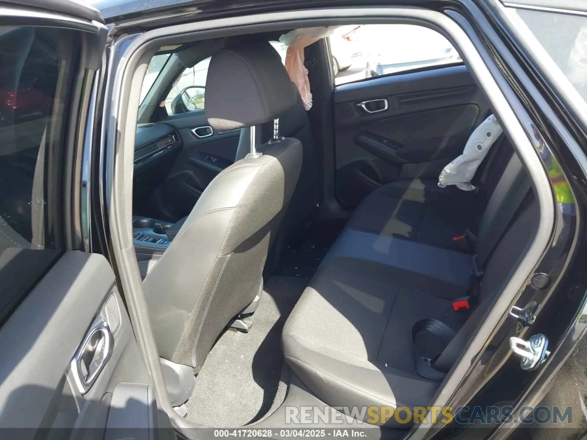8 Фотография поврежденного автомобиля 2HGFE2F56SH569638 HONDA CIVIC 2025