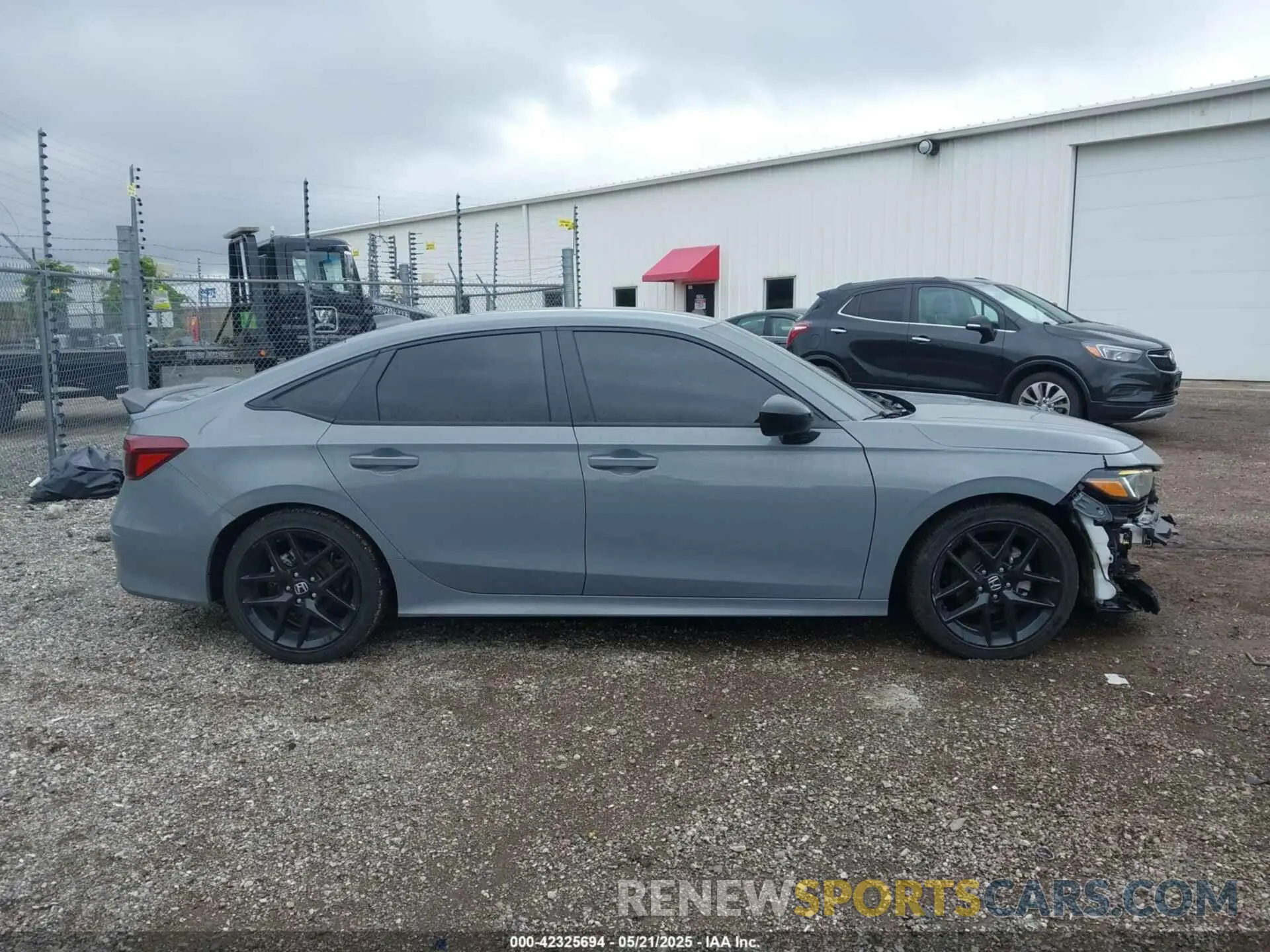 13 Фотография поврежденного автомобиля 2HGFE2F57SH545865 HONDA CIVIC 2025