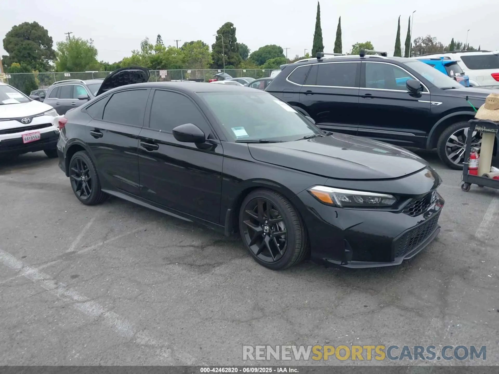 1 Photograph of a damaged car 2HGFE2F57SH572385 HONDA CIVIC 2025